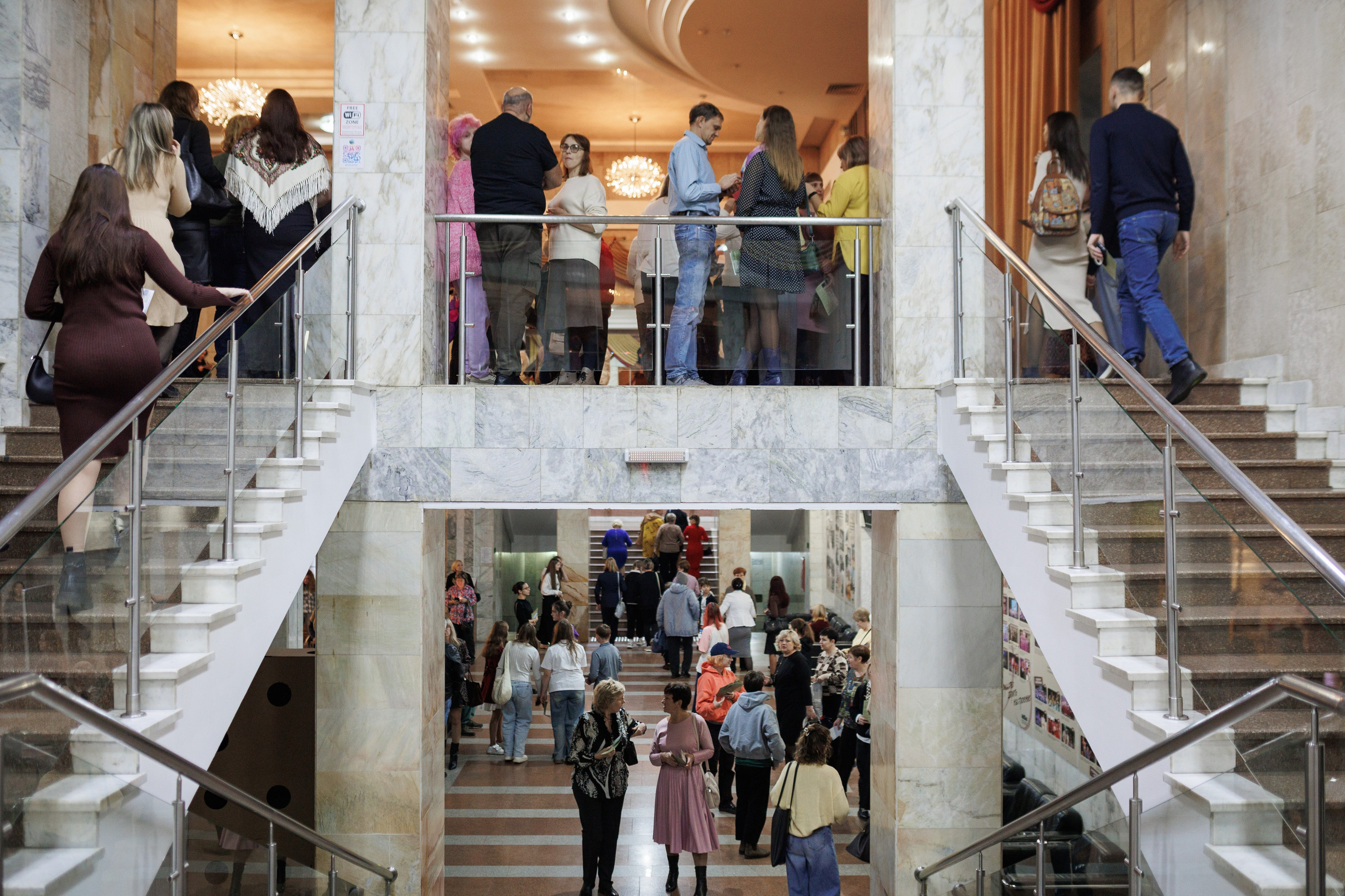 МХАТ. Новый квадрат. Фотограф городских и семейных событий Артем Карпухин