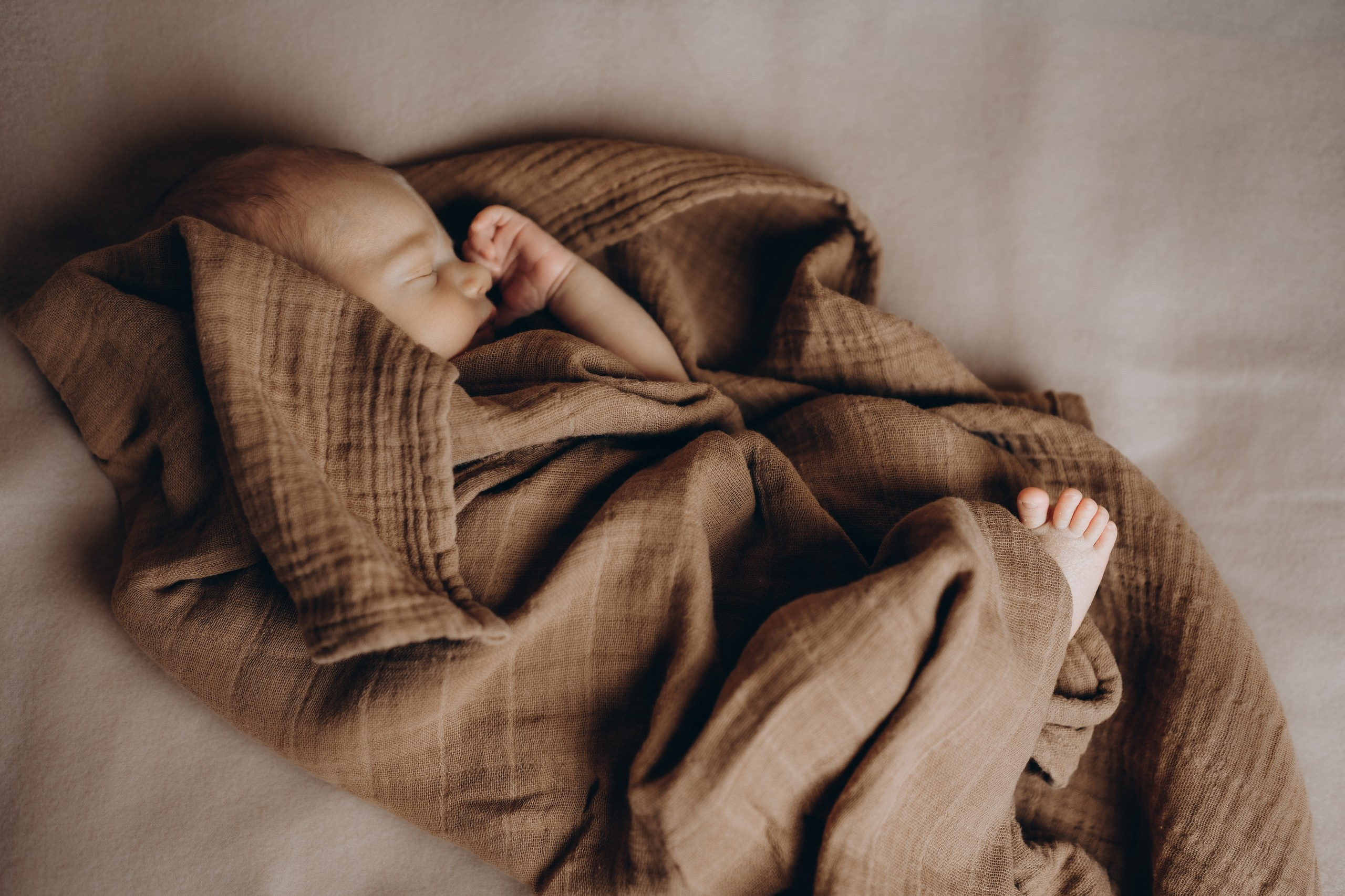 Новорожденные LIFE. Ньюборн и детский фотограф в Москве Шигина Марина