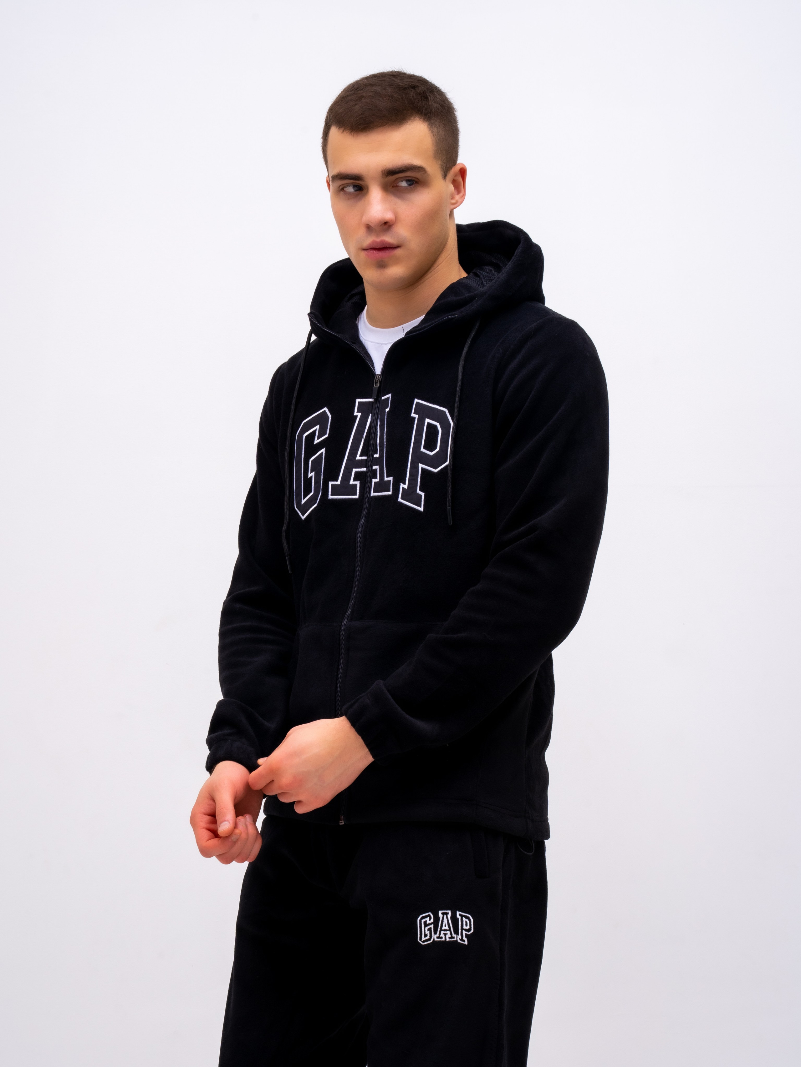 Сборная съёмка для маркетплейсов от CREATIVO PROD. Фото для маркетплейсов — CREATIVO.PROD Москва