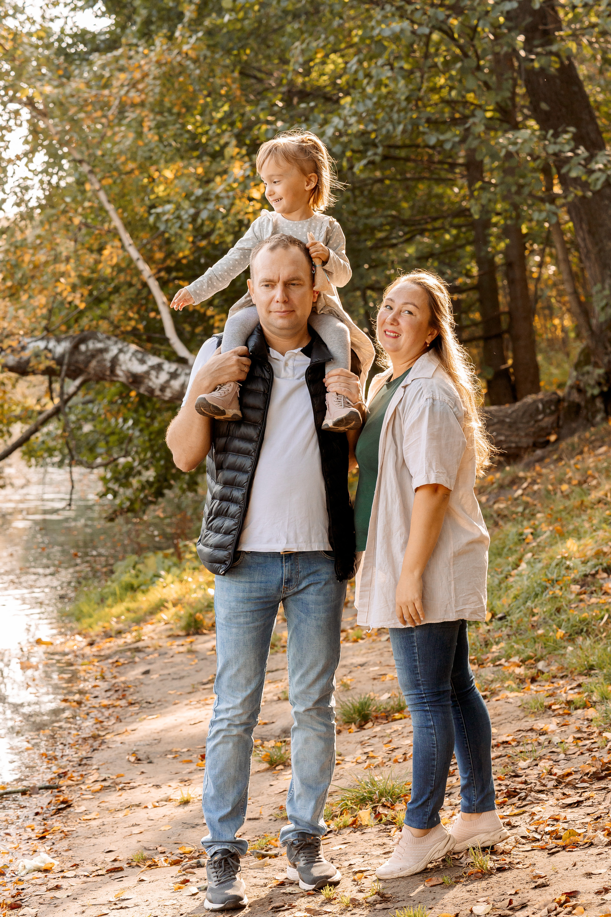 осенняя семейная прогулка