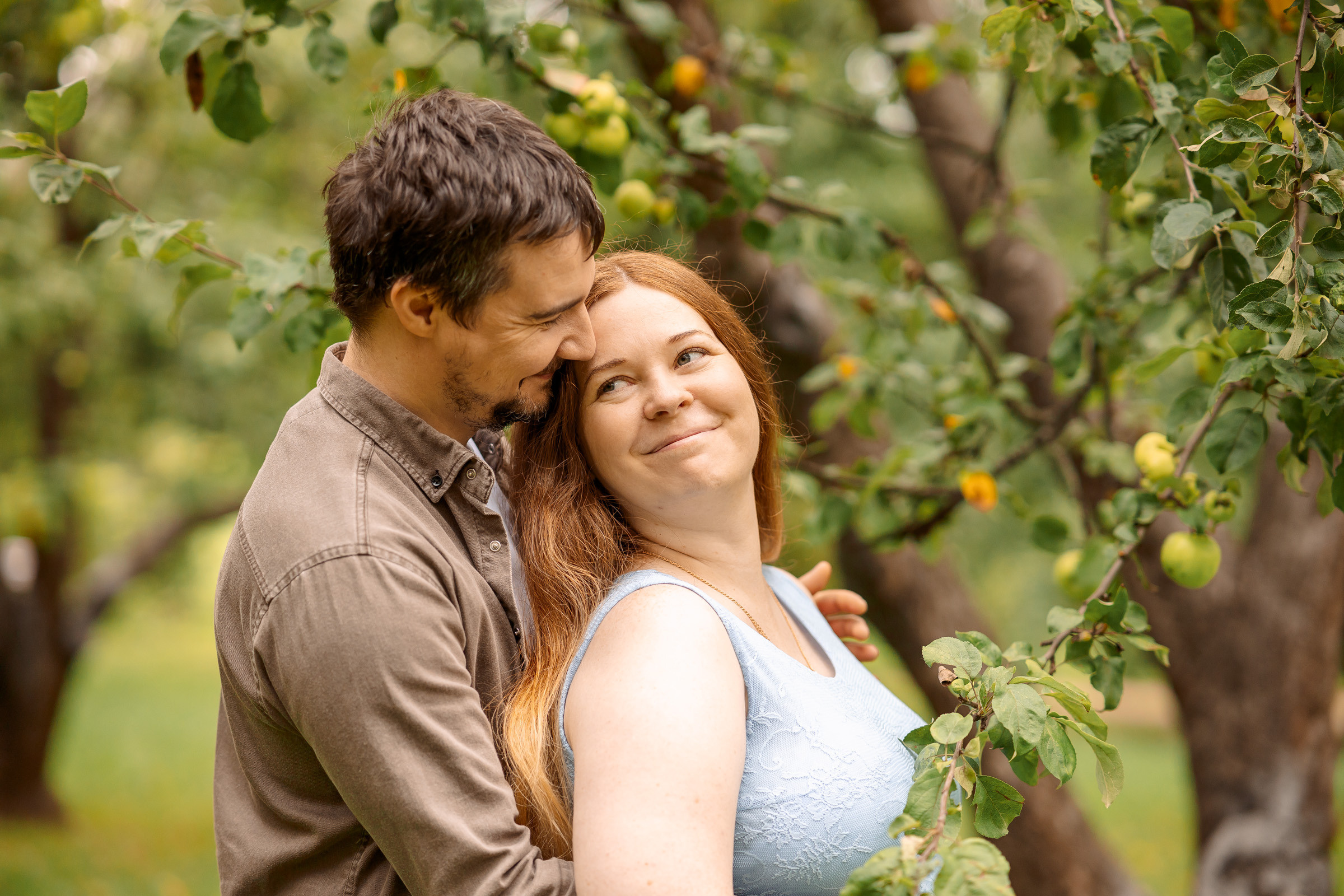 Любовь объятия