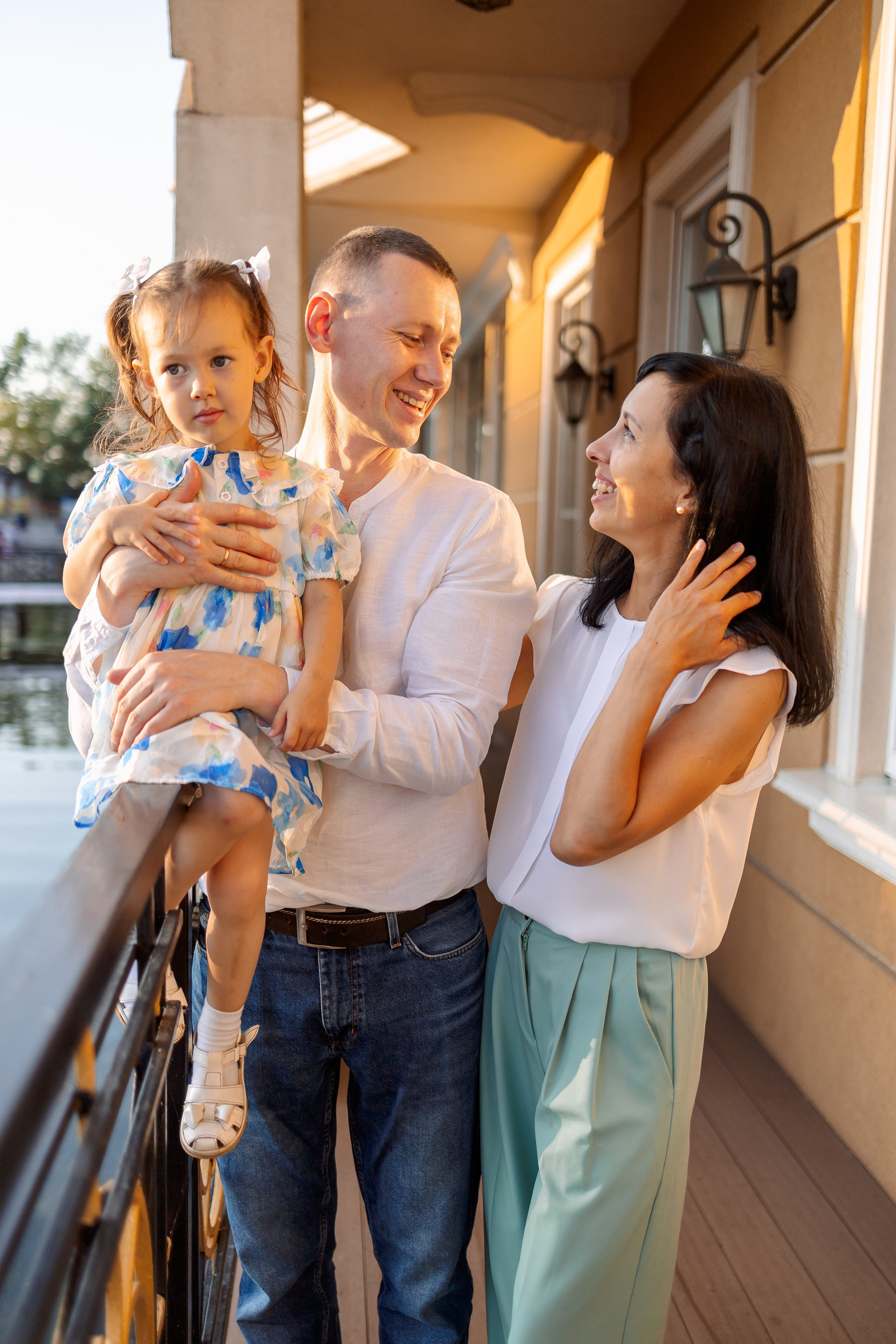 счастливые родители