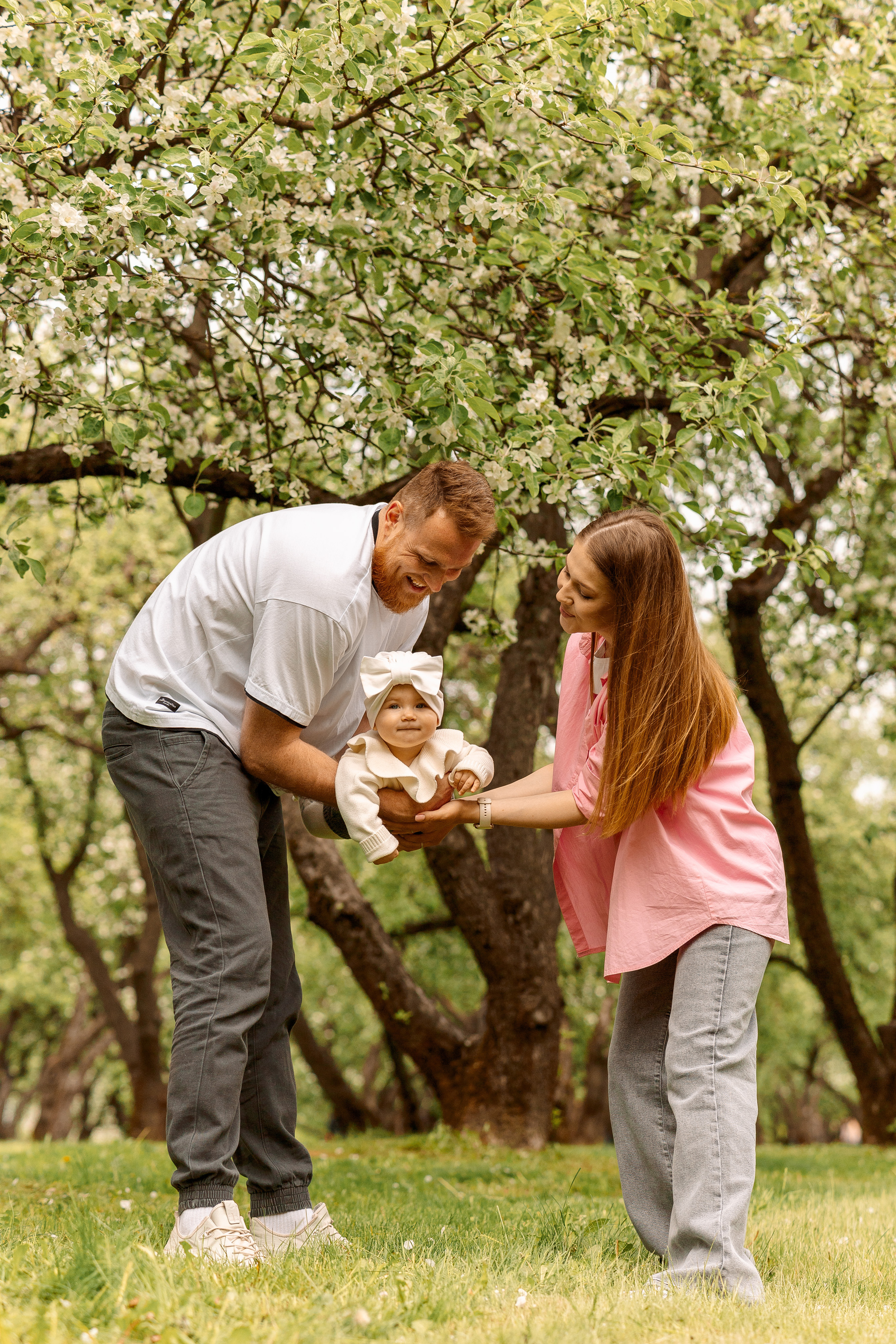 Цветение в парке Коломенское. Семейный Фотограф в Москве Евгения Симоненко