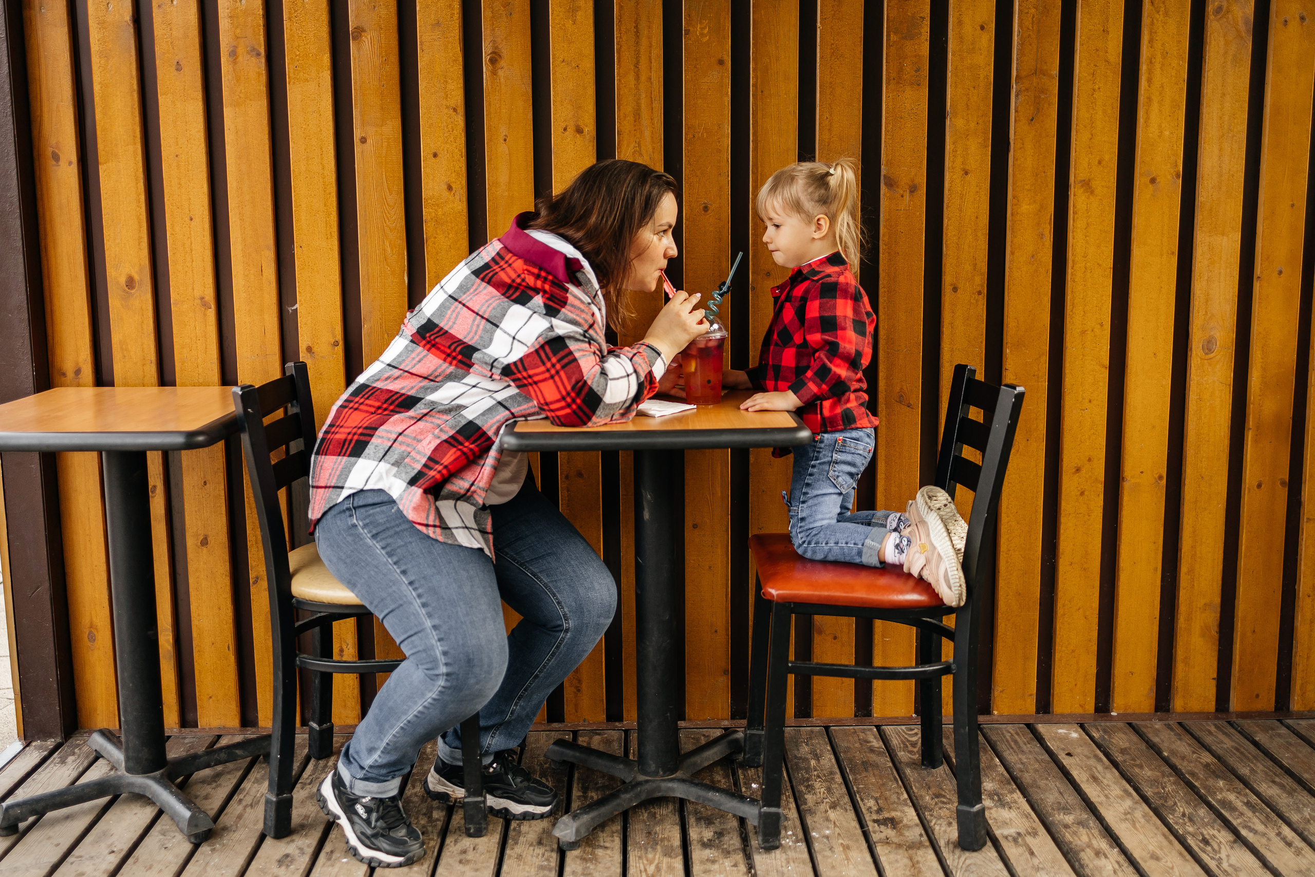 Семейная фотосессия в Наташинском парке. Семейный Фотограф в Москве Евгения Симоненко