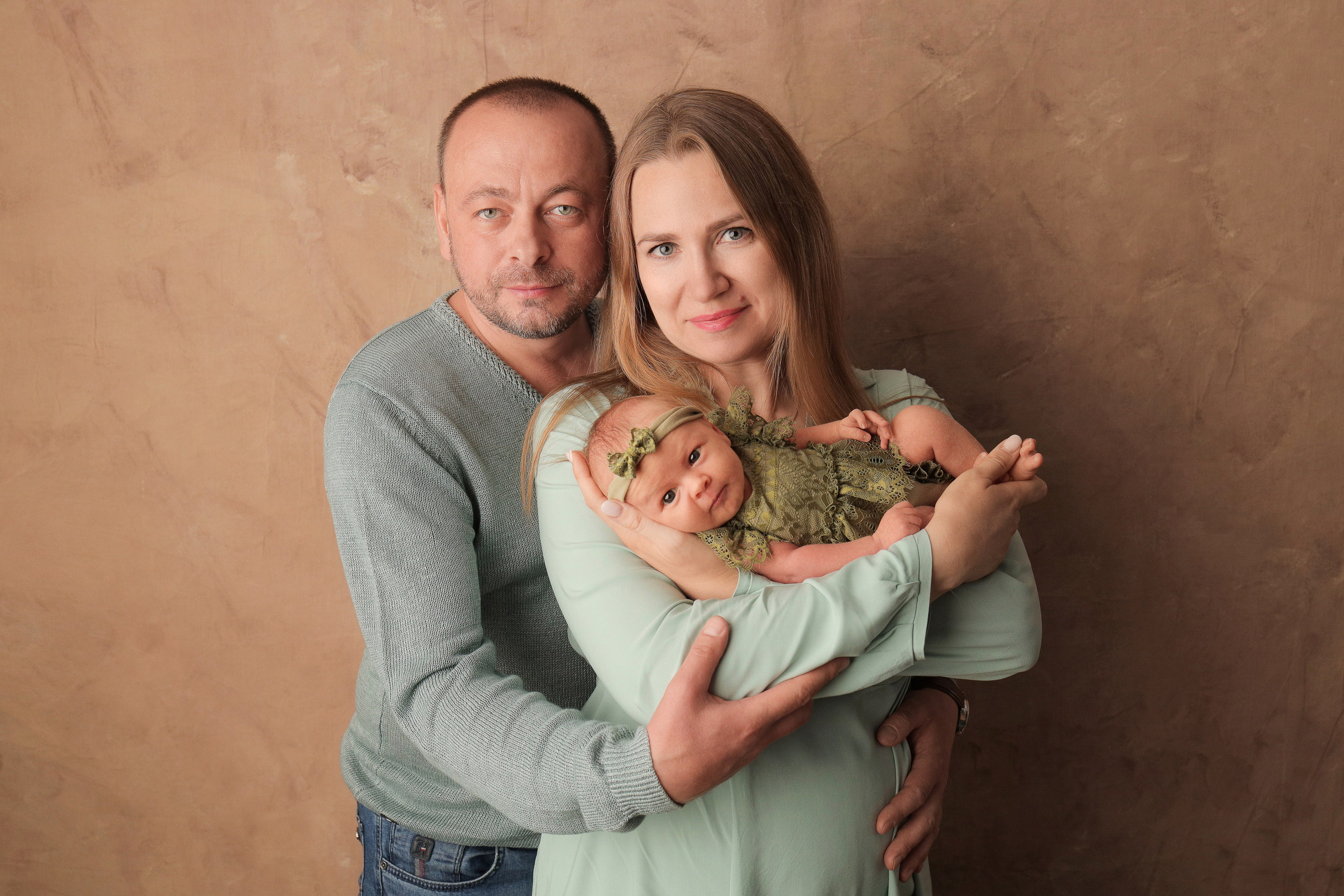 Новорожденные девочки. Фотограф новорожденных в Новокузнецке Анна Горошникова