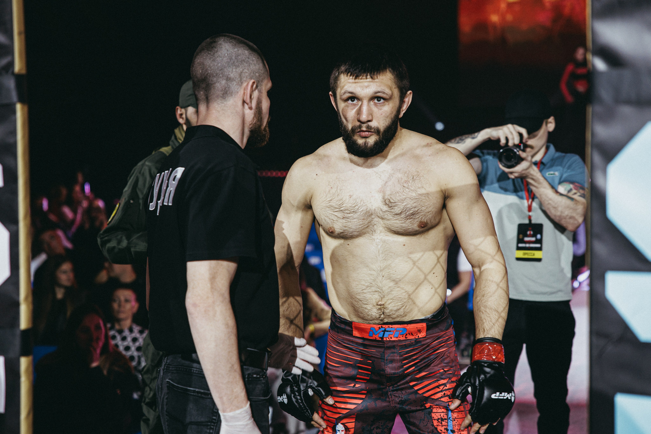 MFP255 ДУГЛАС РИБЕЙРО VS МАКСИМ БУТОРИН. Фотограф Иркутск Антипин Сергей