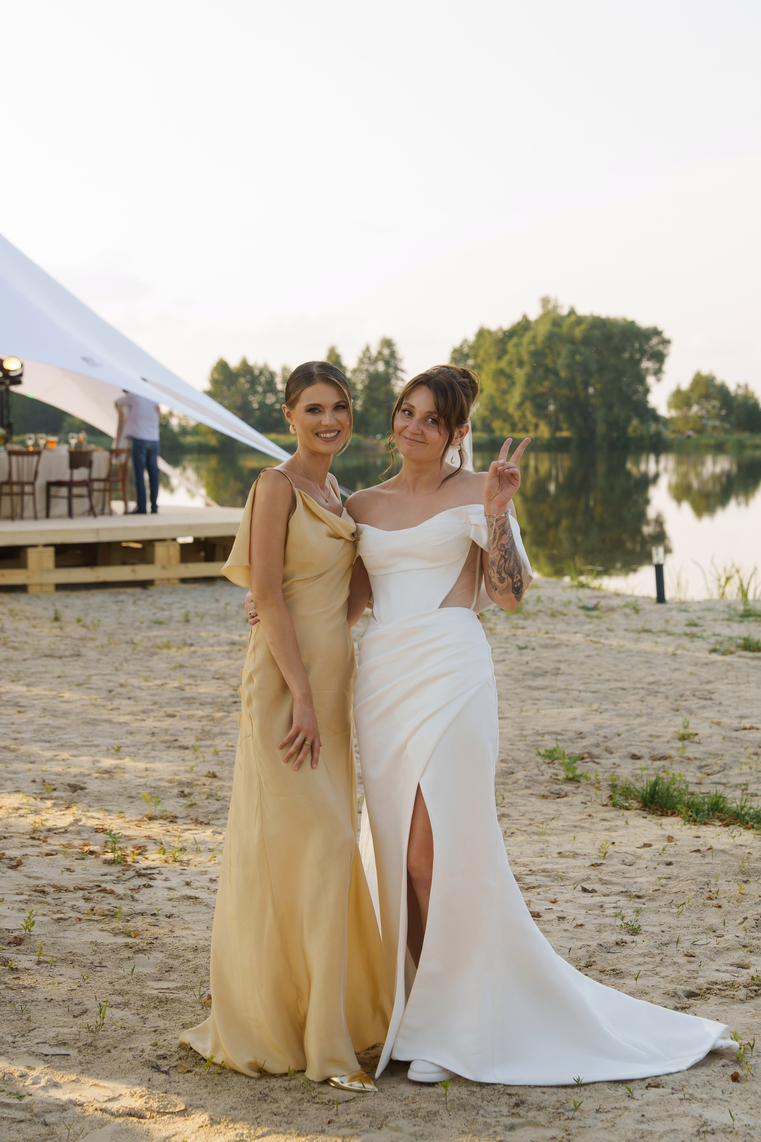 Михаил и Ольга (банкетная часть г. Брянск). Свадебный и репортажный фотограф Элина Козырьянова