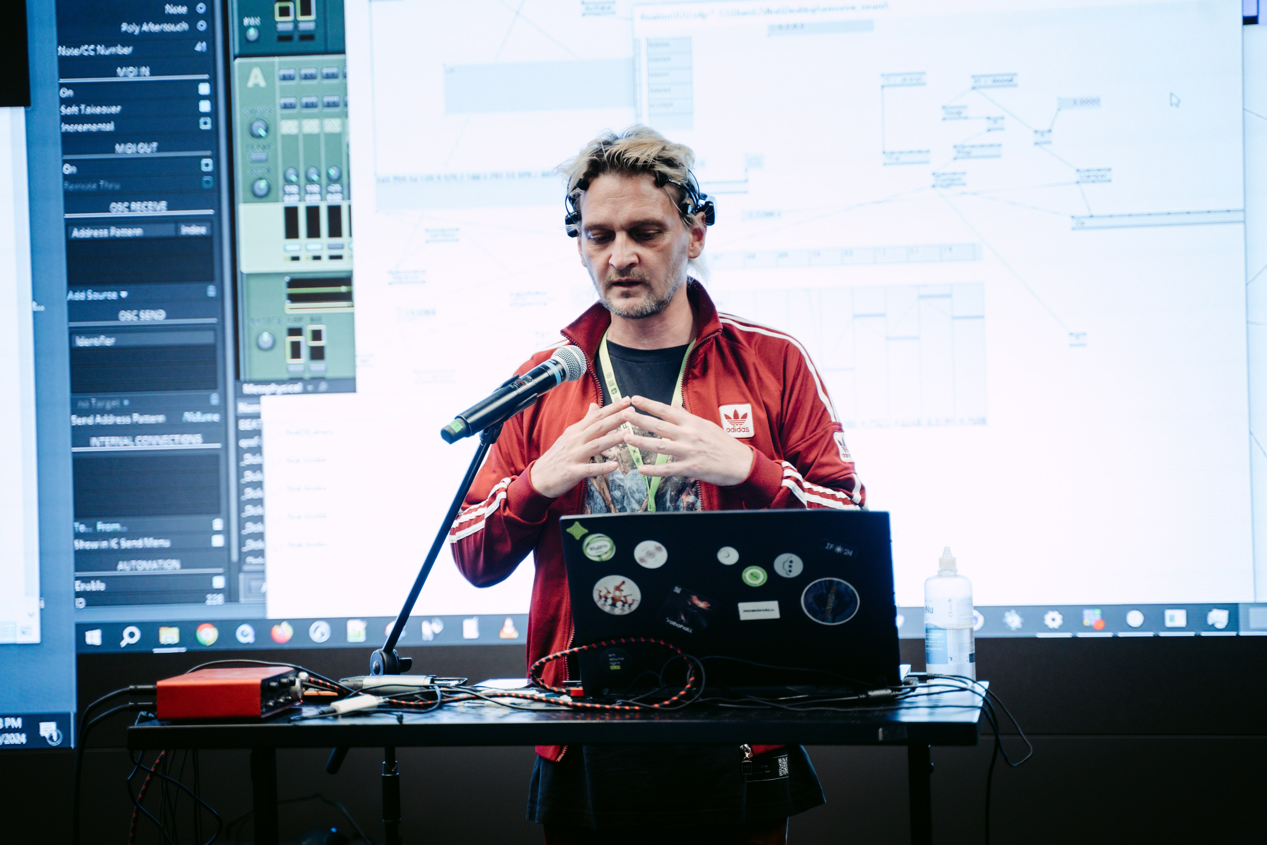 School 21 x NUR. Главная