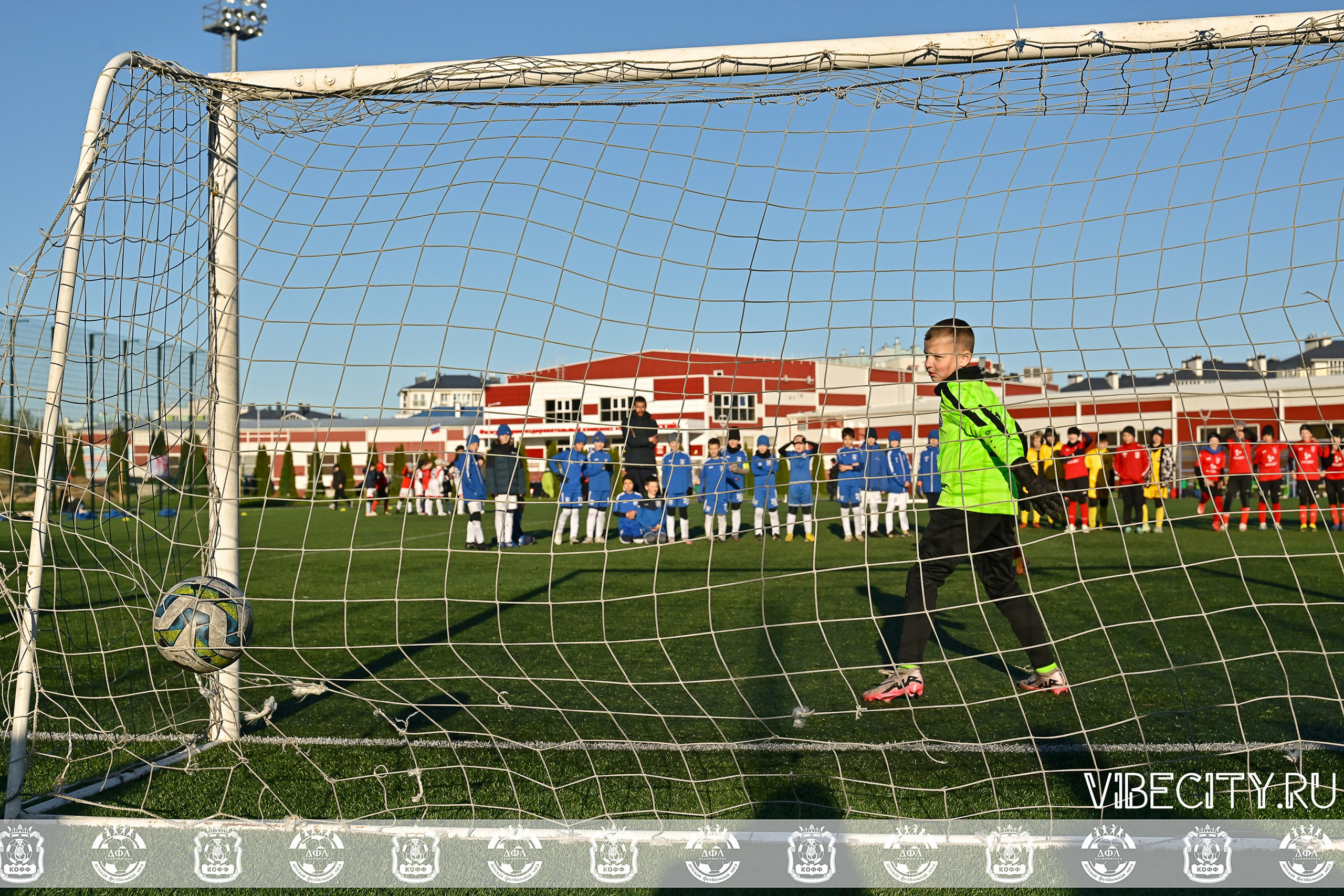 XIV ВСЕРОССИЙСКИЙ ФУТБОЛЬНЫЙ ФЕСТИВАЛЬ «ЗАГРУЗИ СЕБЯ ФУТБОЛОМ!». VIBECITY.RU Вайб Сити Ру Фоторепортажи Фотоотчеты Калининград