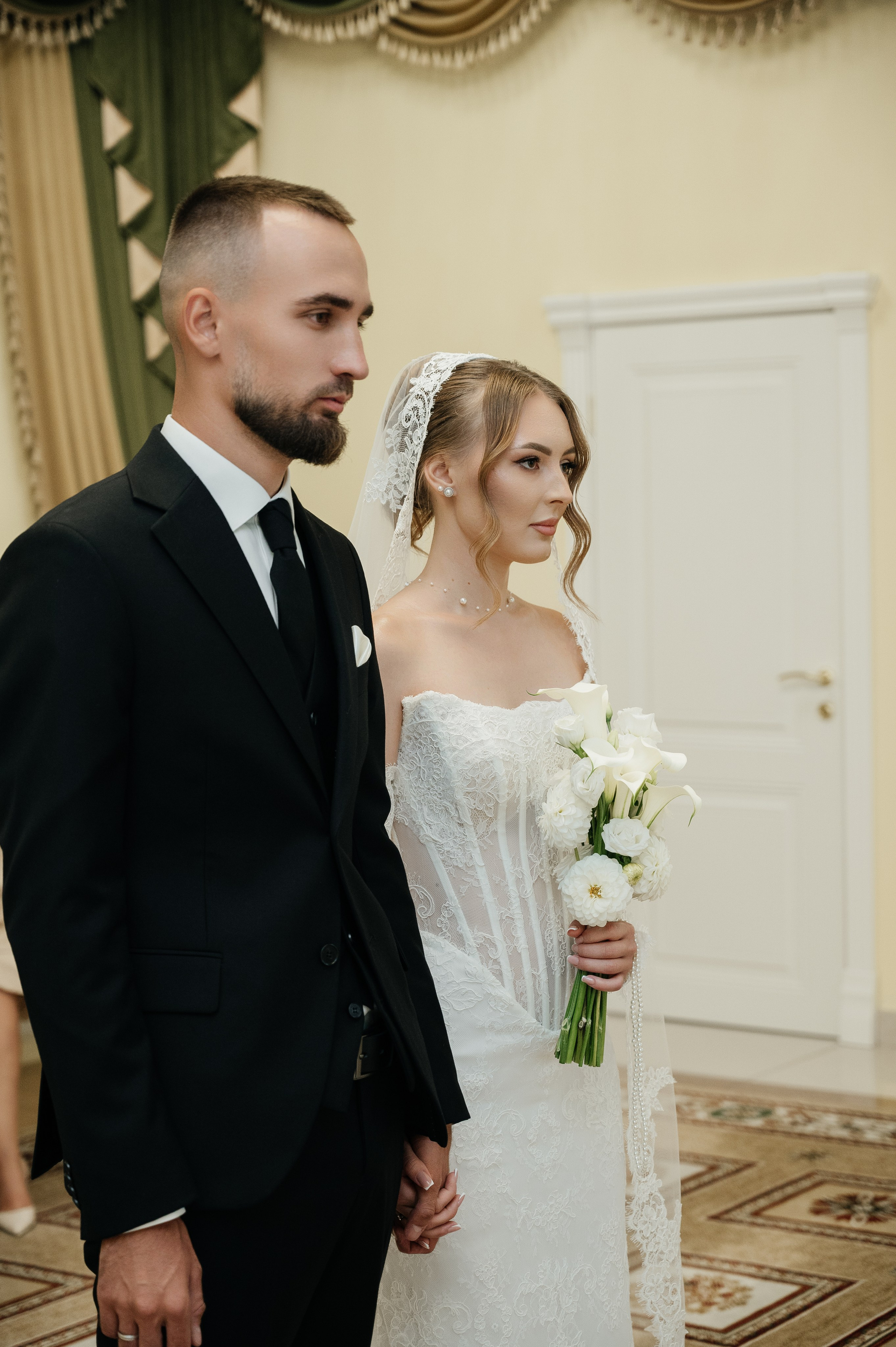 Виктор и Валерия (загс). Свадебный и семейный фотограф в Краснодаре Алина Мельник