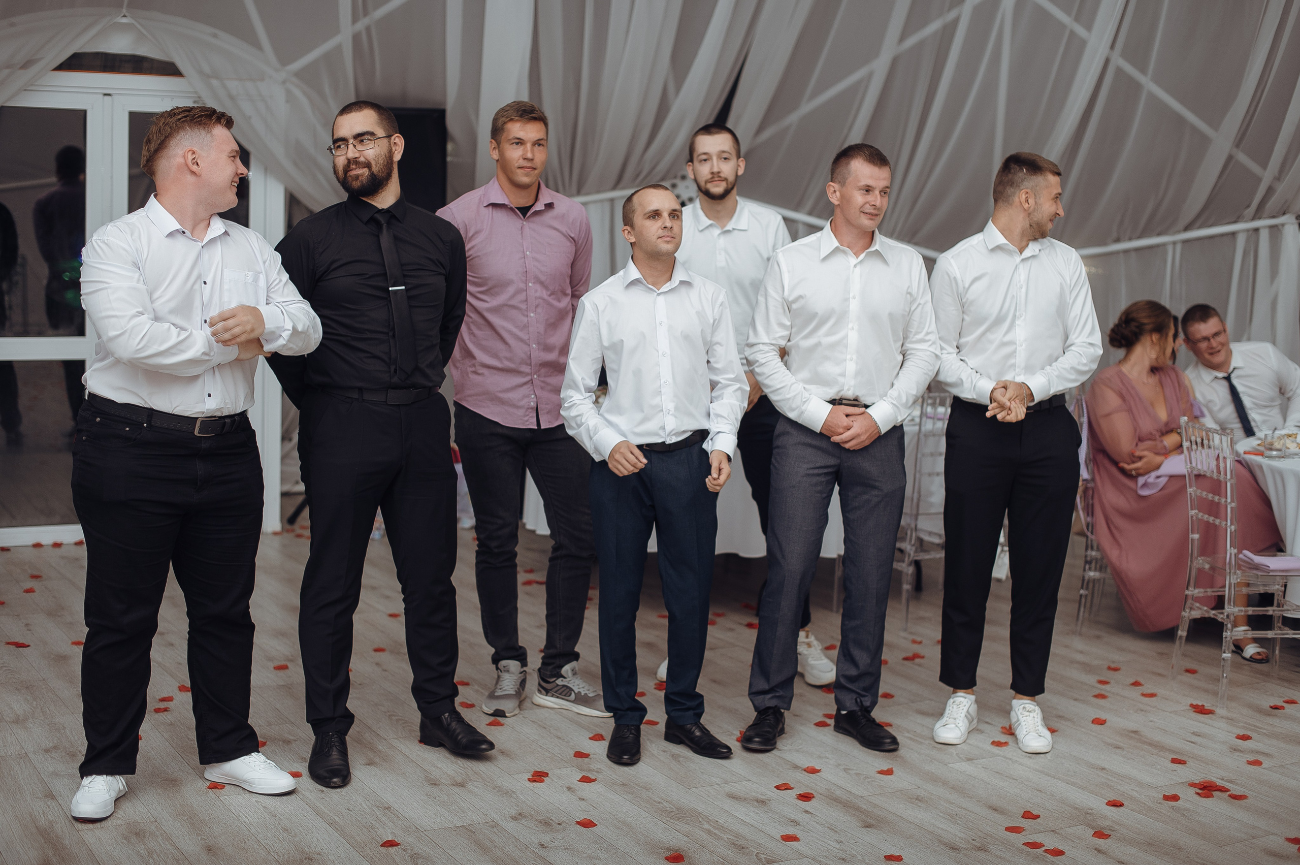 Семейный и дружелюбный свадебный день Людмилы и Сергея. Свадебный фотограф в Ярославле Денис Медоваров