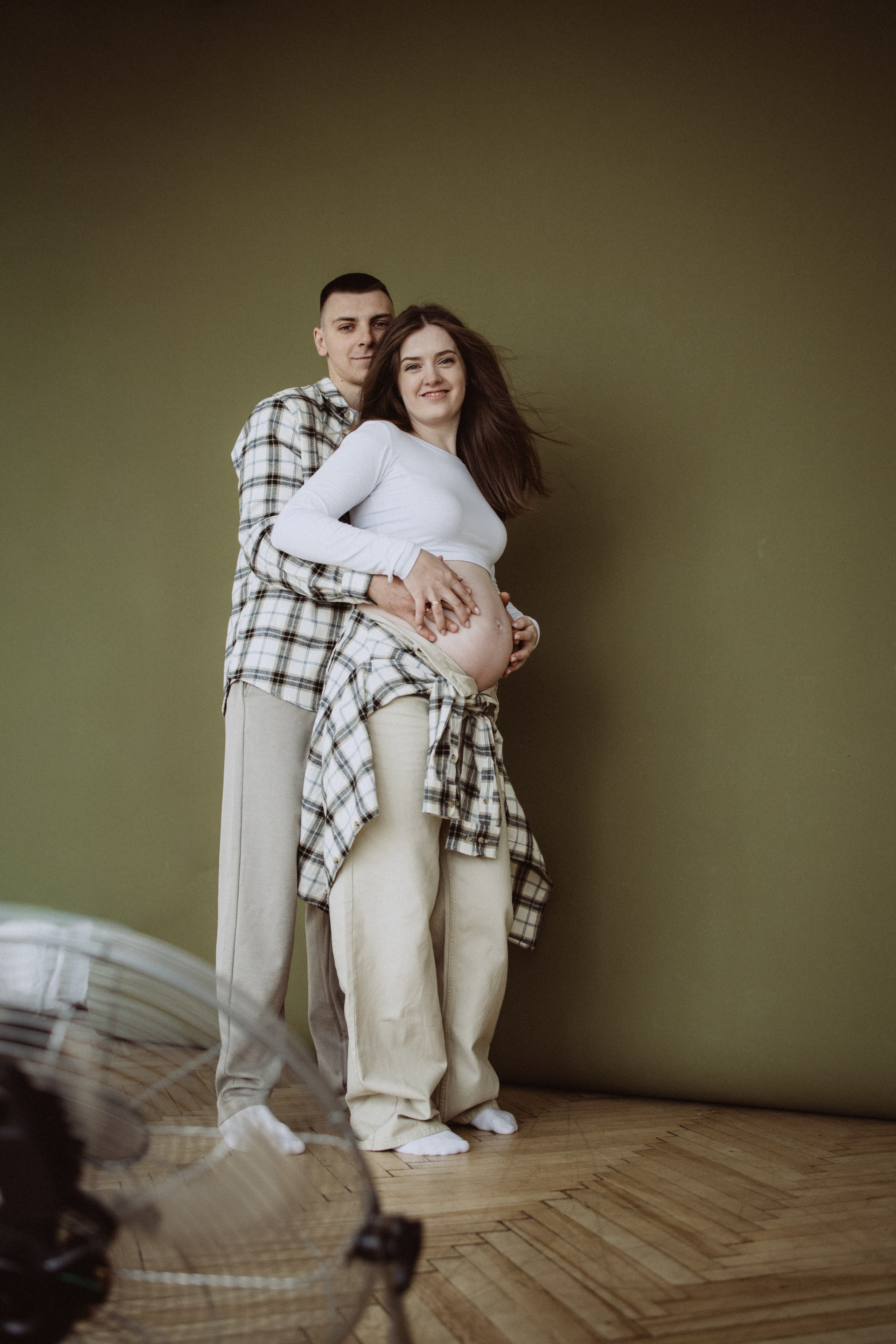 Фотосессия беременности в студии. Семейный фотограф в Минске — Алина Тиханович