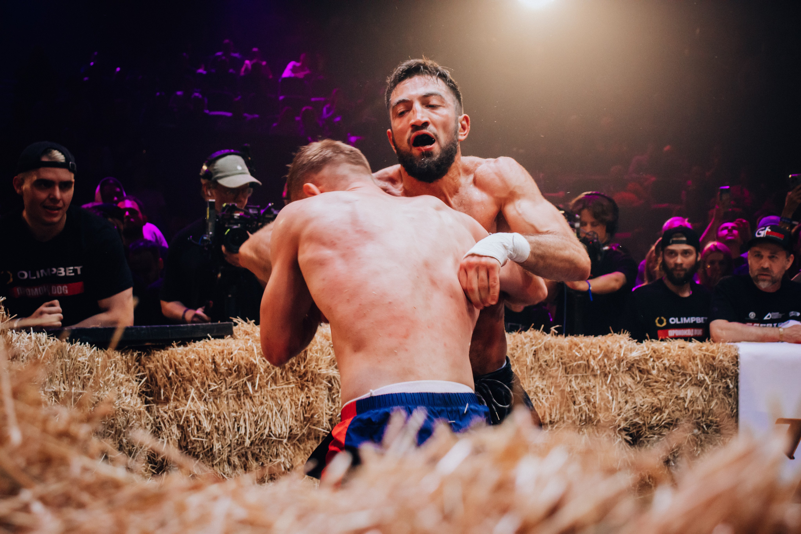 Кулачные бои TopDog. Анастасия Тен