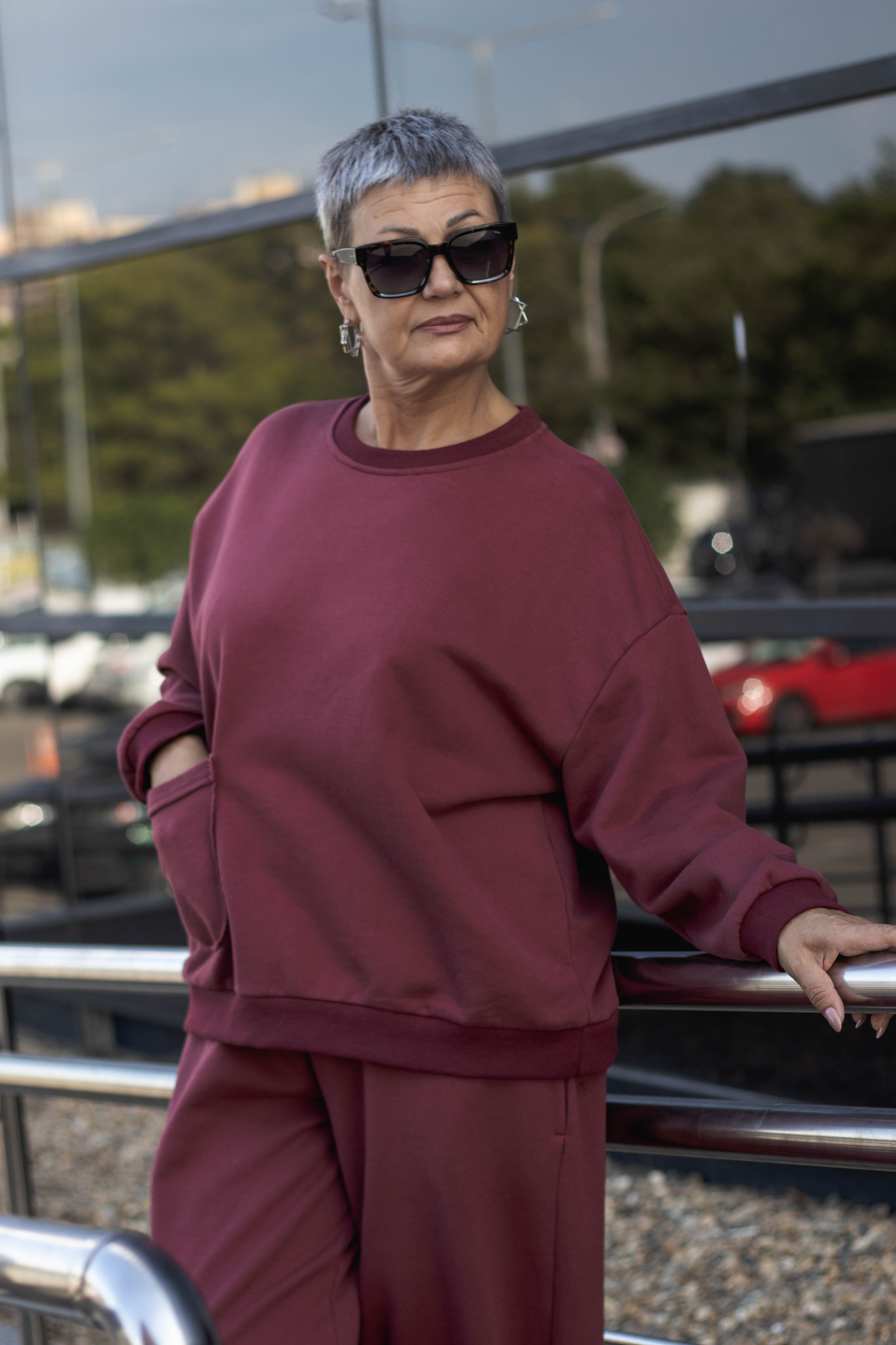 «Она среди улиц: лёгкость и стиль». Уличный фотограф Города N