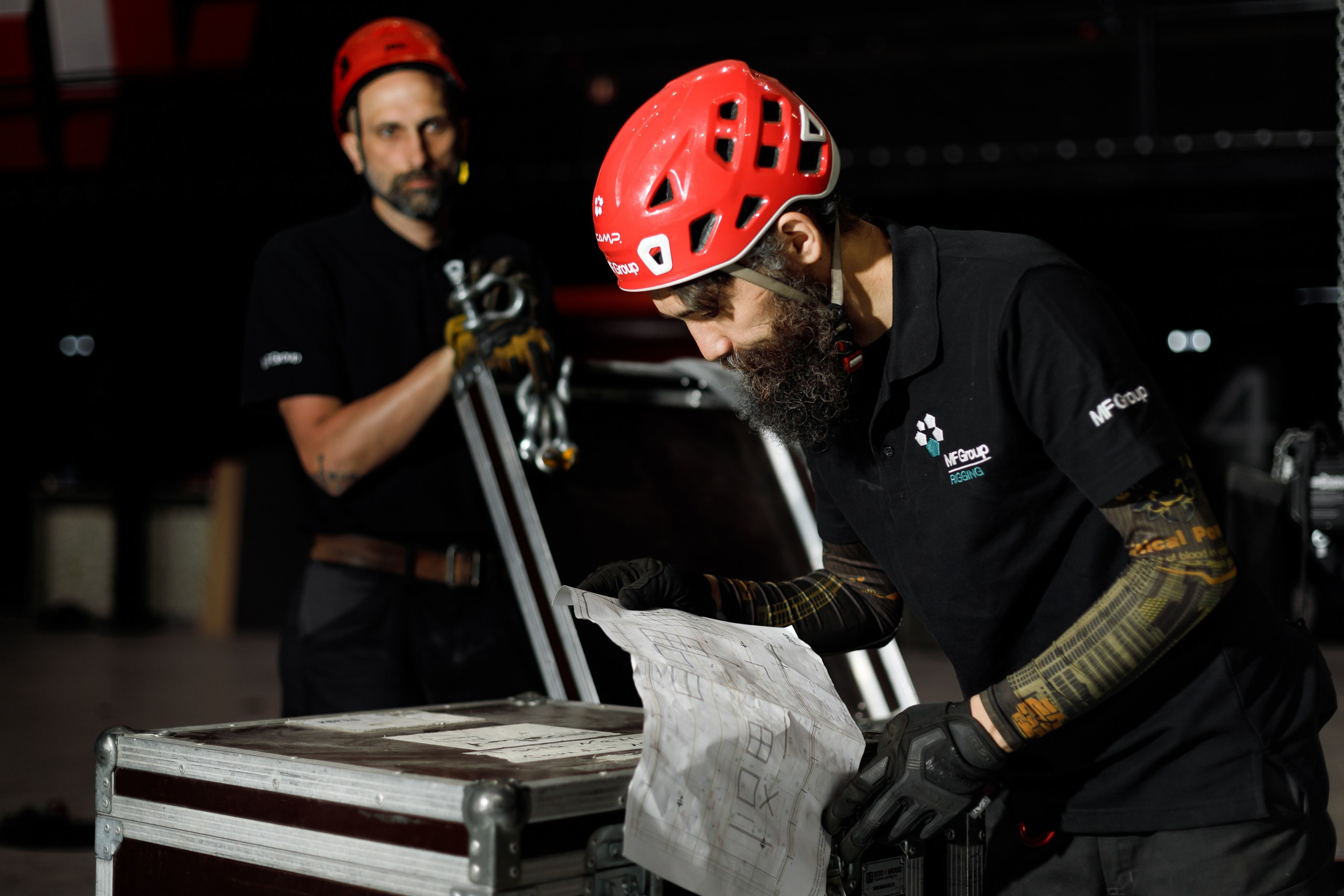 Установка сцены