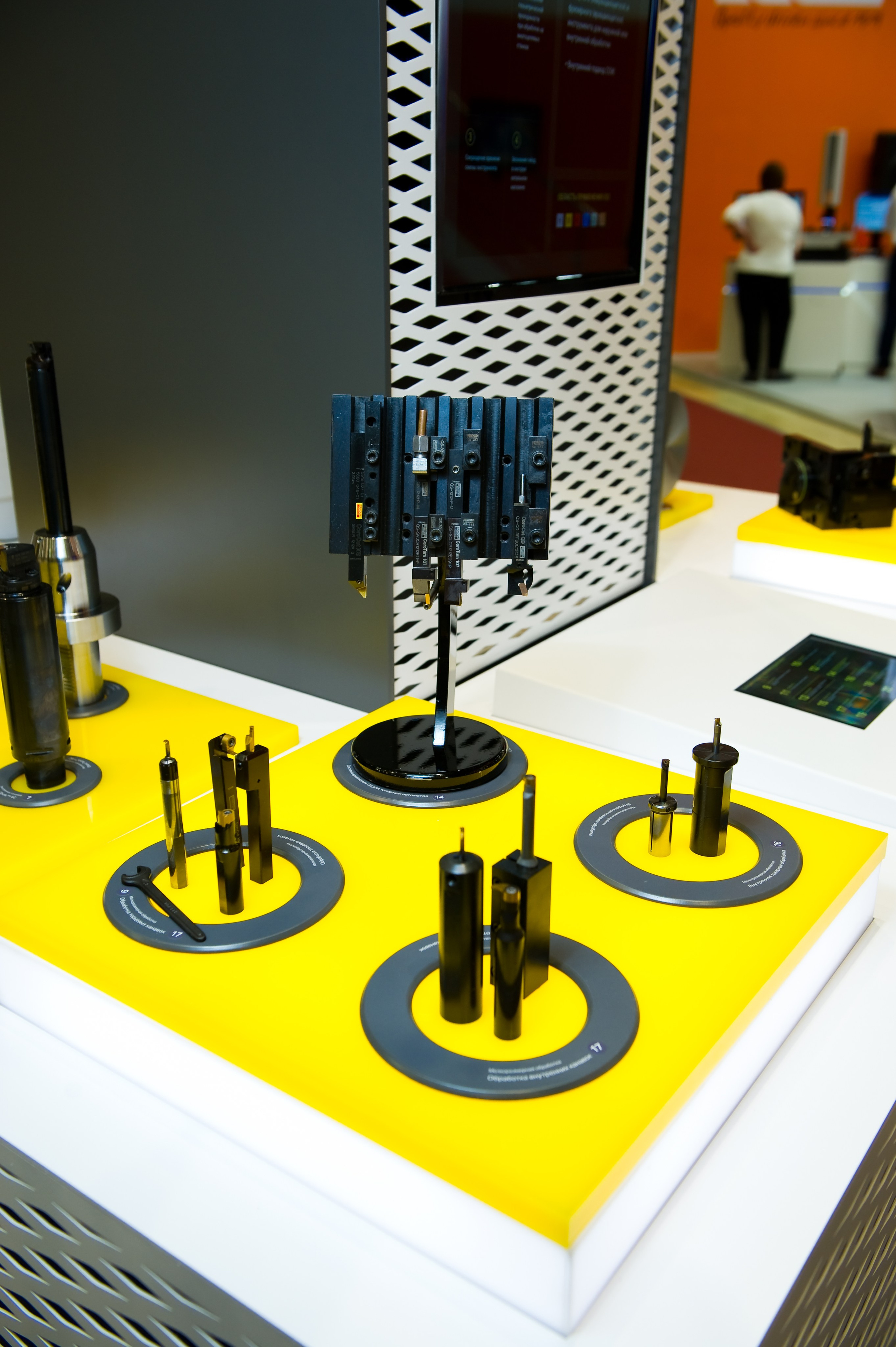 Работа Sandvik на выставке «Металлообработка». Репортажный фотограф и видеограф Слава Думчев. Тимбилдинги, отчетники, корпоративы