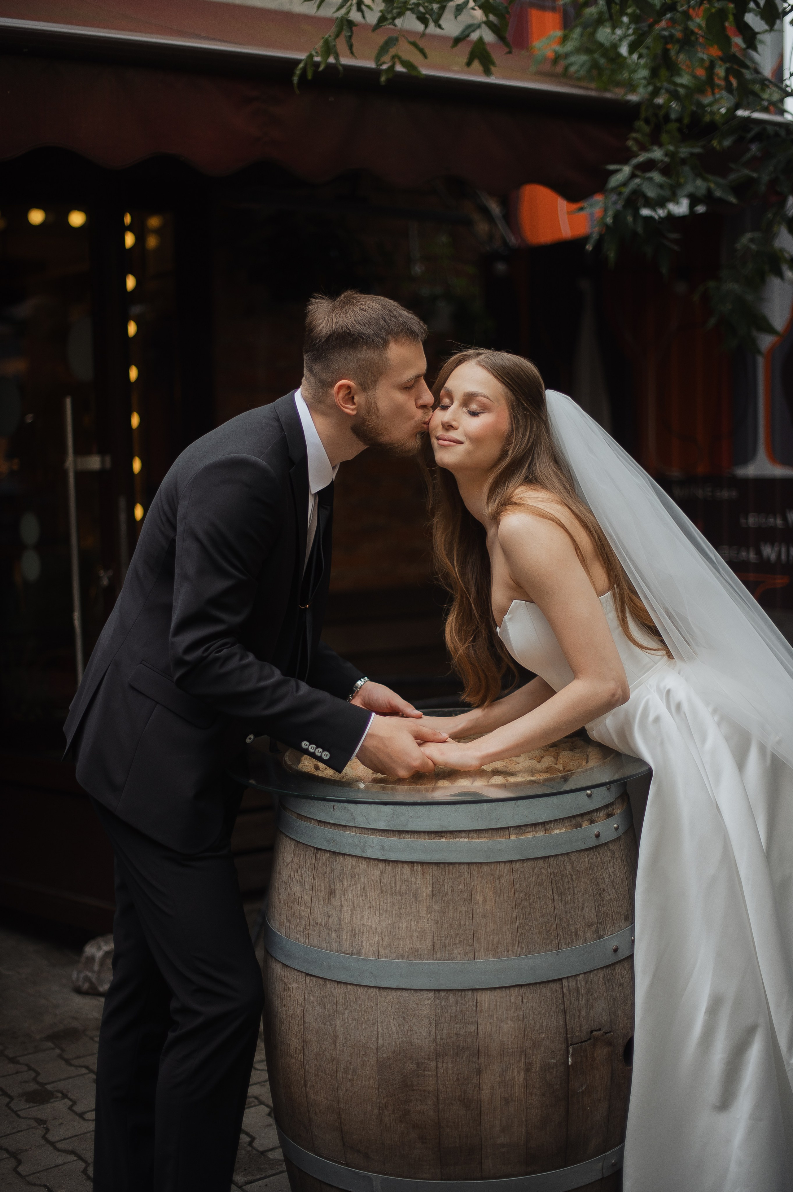 Свадьба на берегу Волги. Свадебный фотограф в Ярославле Денис Медоваров