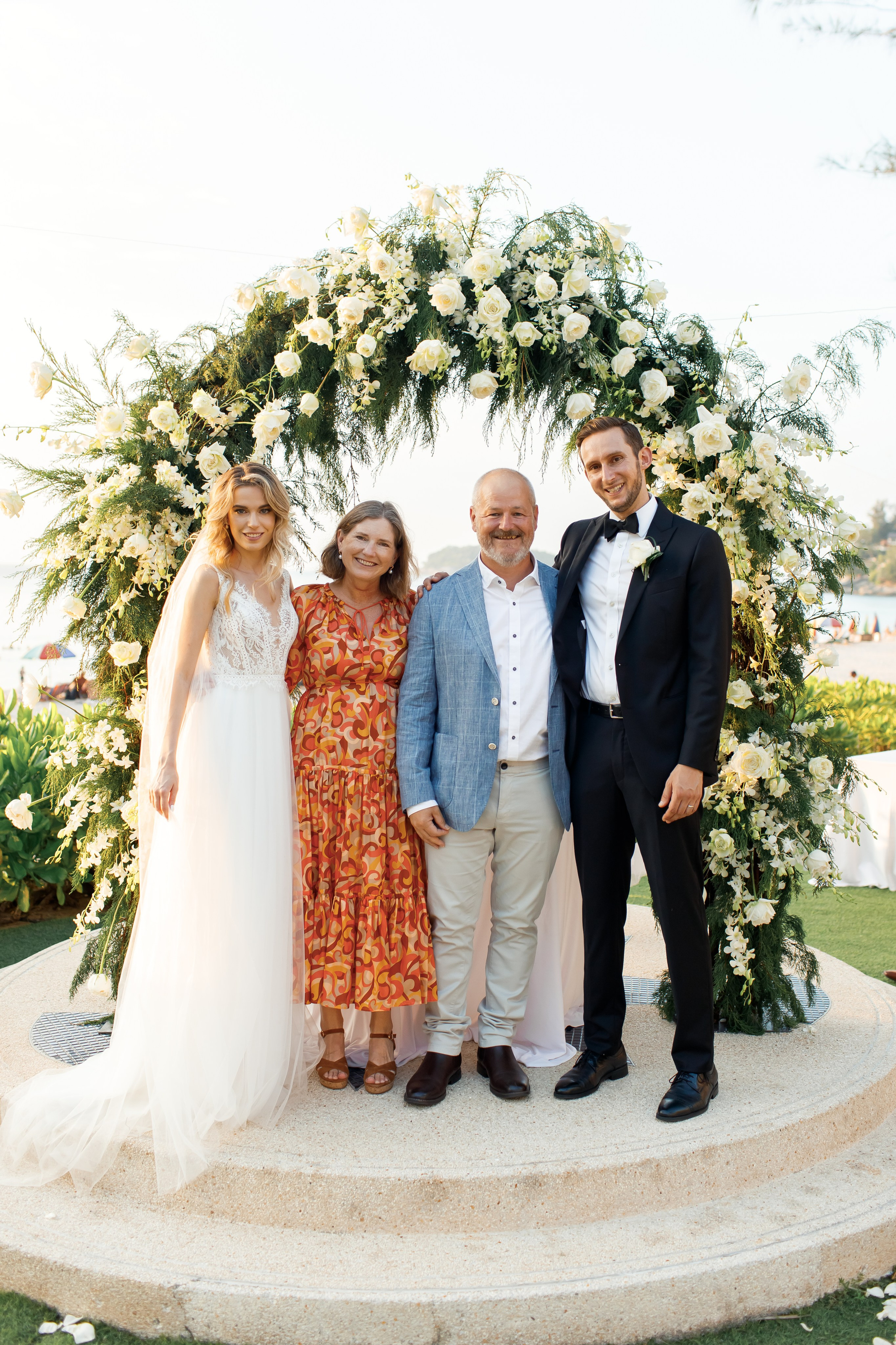 Свадьба в отеле Кататани остров Пхукет. Фотограф на Пхукете в Таиланде