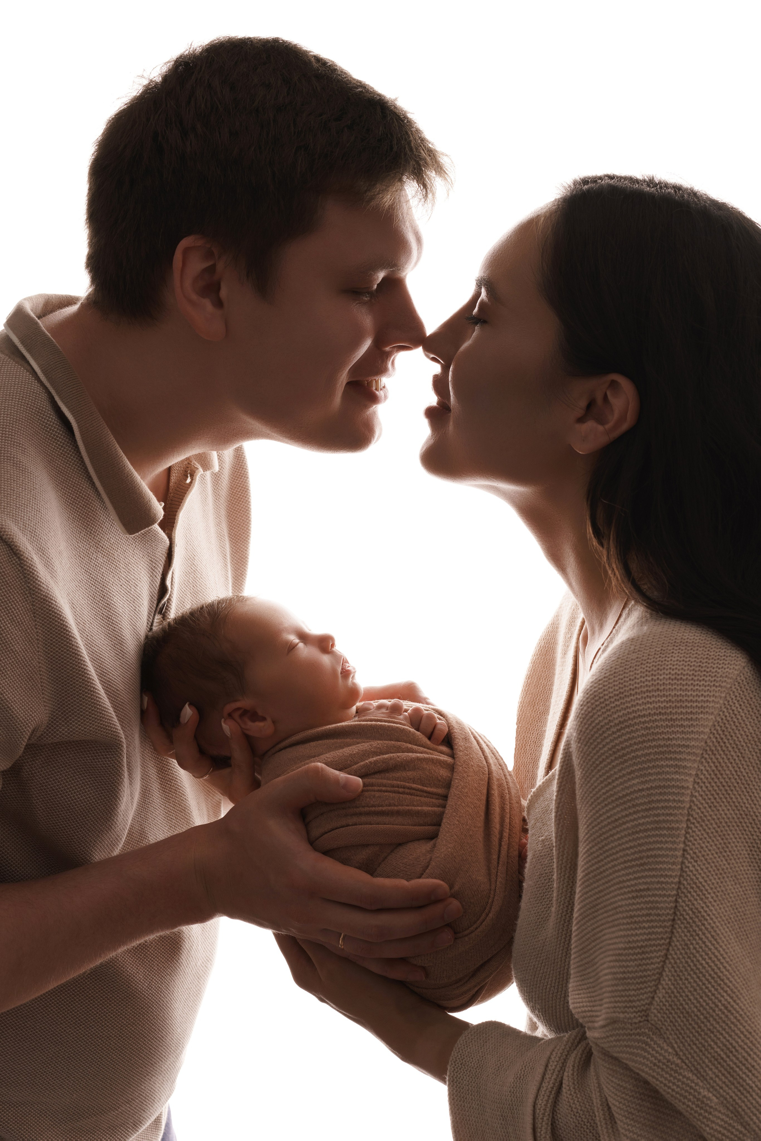 Семейные фотосессии с новорожденными | Трогательные кадры малышей и их близких в Москве и МО. Фотосессия новорожденных в Москве и Московской области | Профессиональный фотограф newborn — Татьяна Иванова