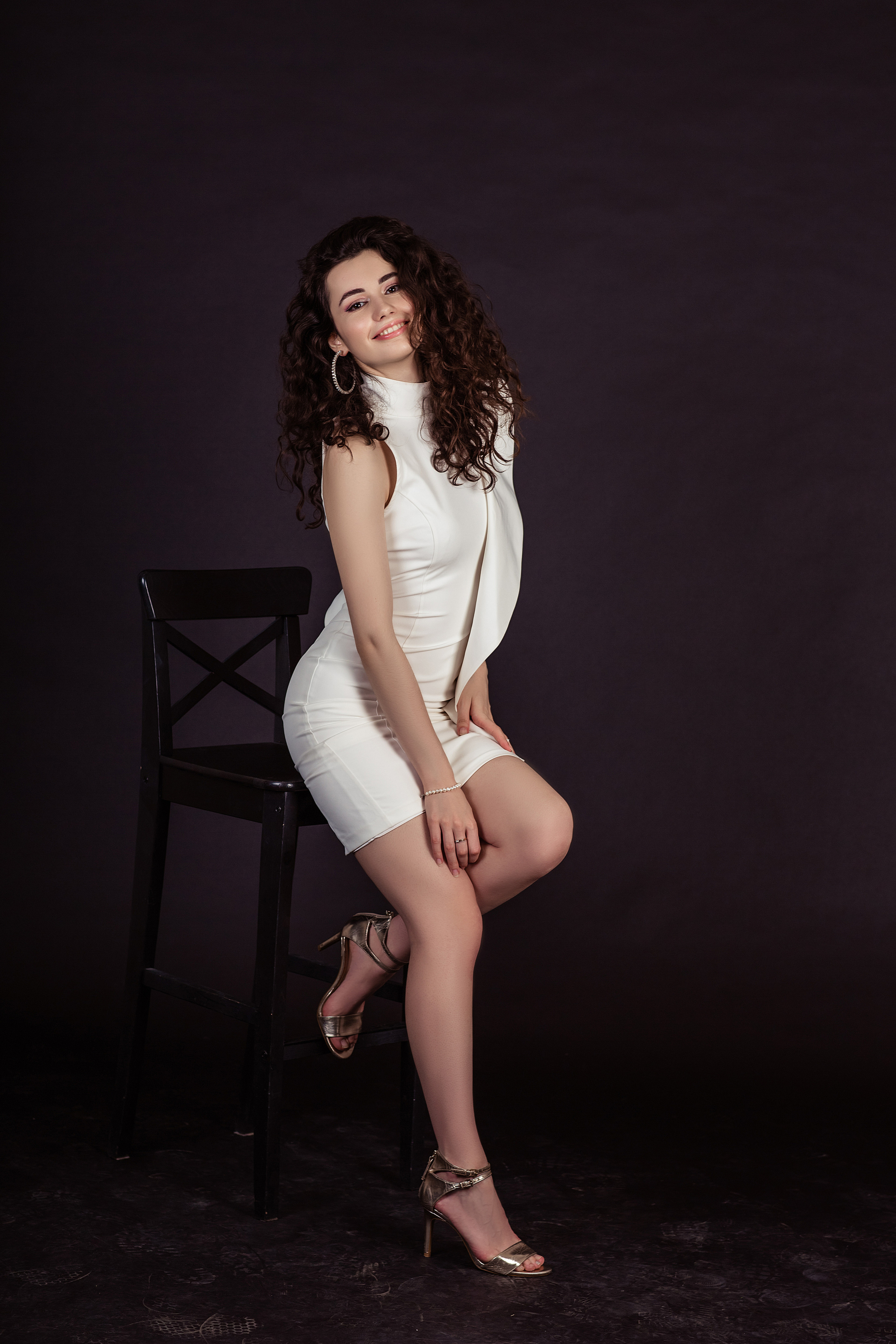 Портретная фотосессия в студии в Москве. Фотограф в Москве. Контент для блога. В портфолио и просто на память