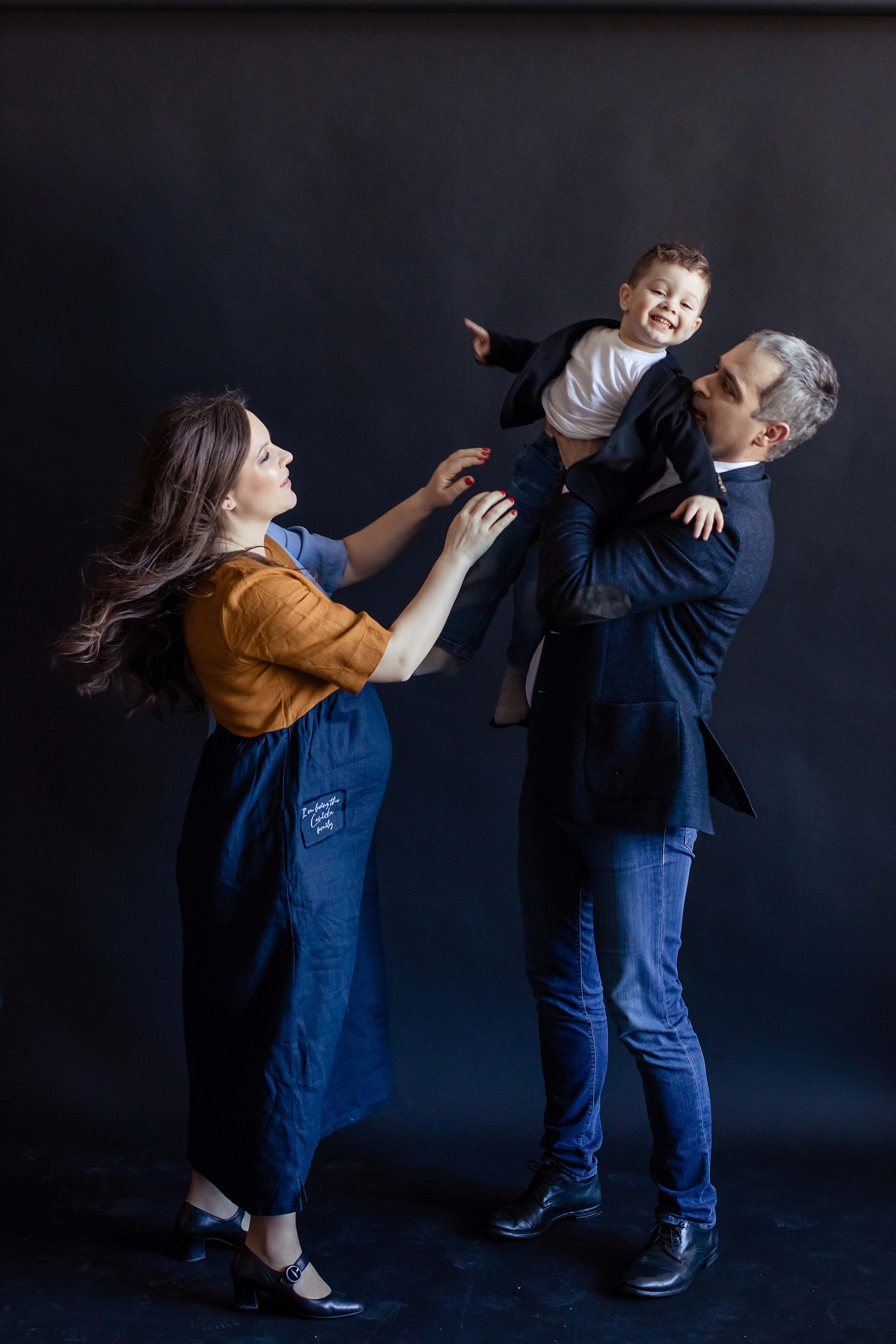 Студийная съёмка для Вадима, Елены и Тёмы. Фотограф в Москве. Контент для блога. В портфолио и просто на память