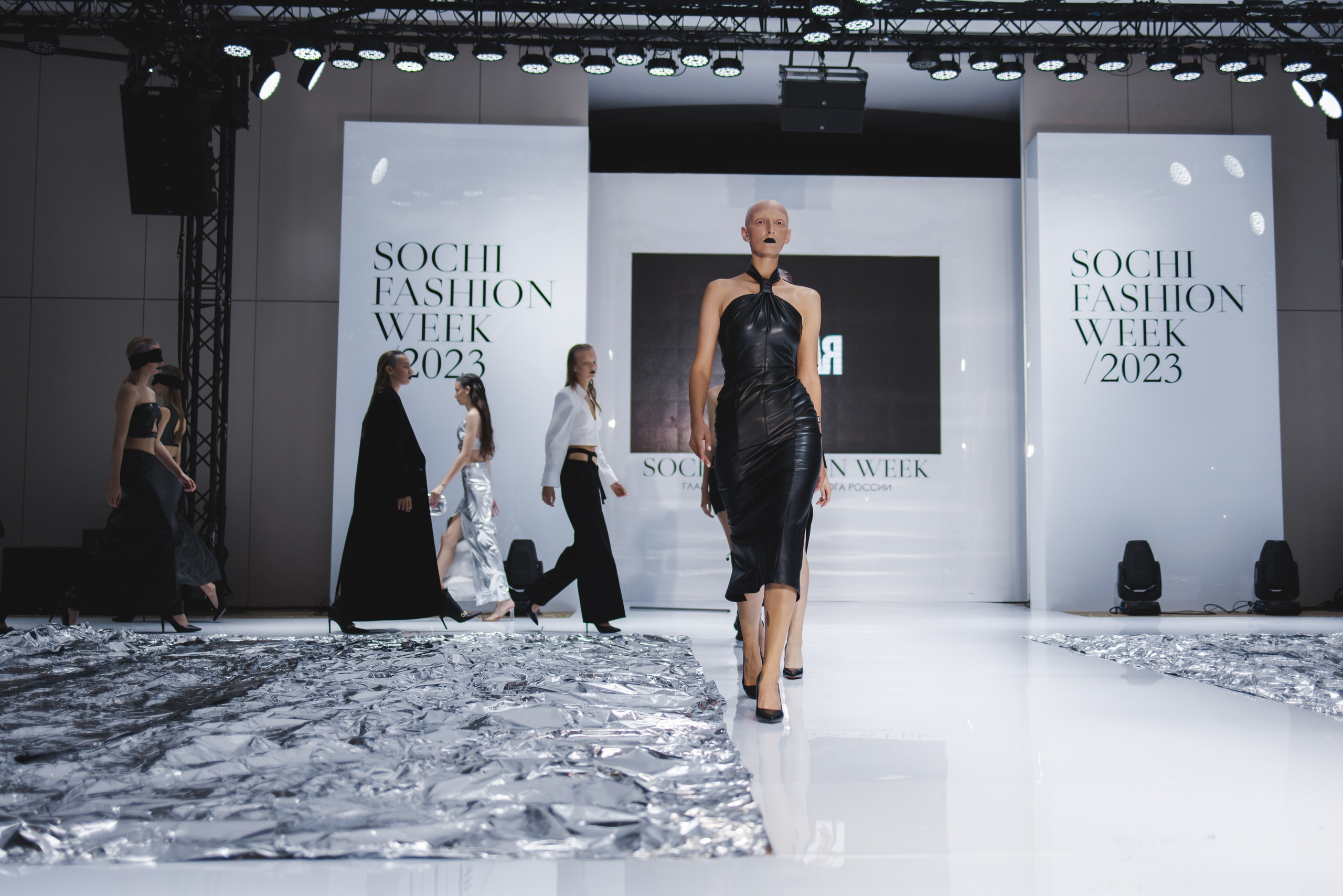 Catwalk. ProVizArt