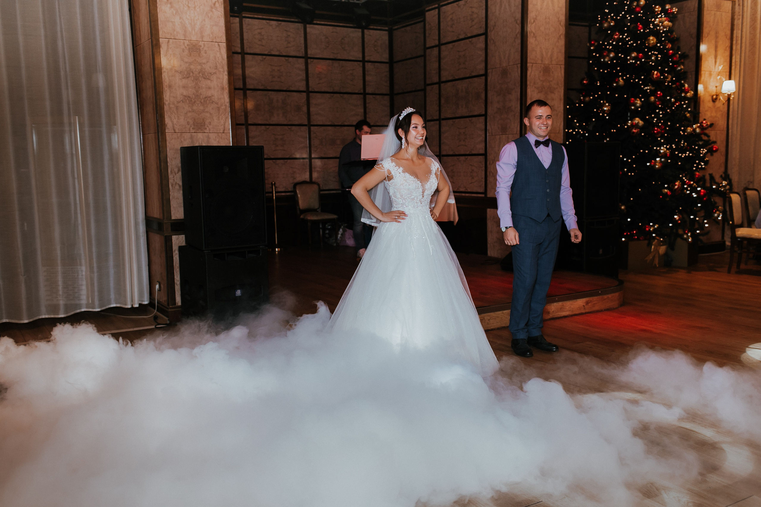 Съемка выездной регистрации в отеле. Свадебный и репортажный фотограф в Ярославле и Санкт-Петербурге Роман Микрюков