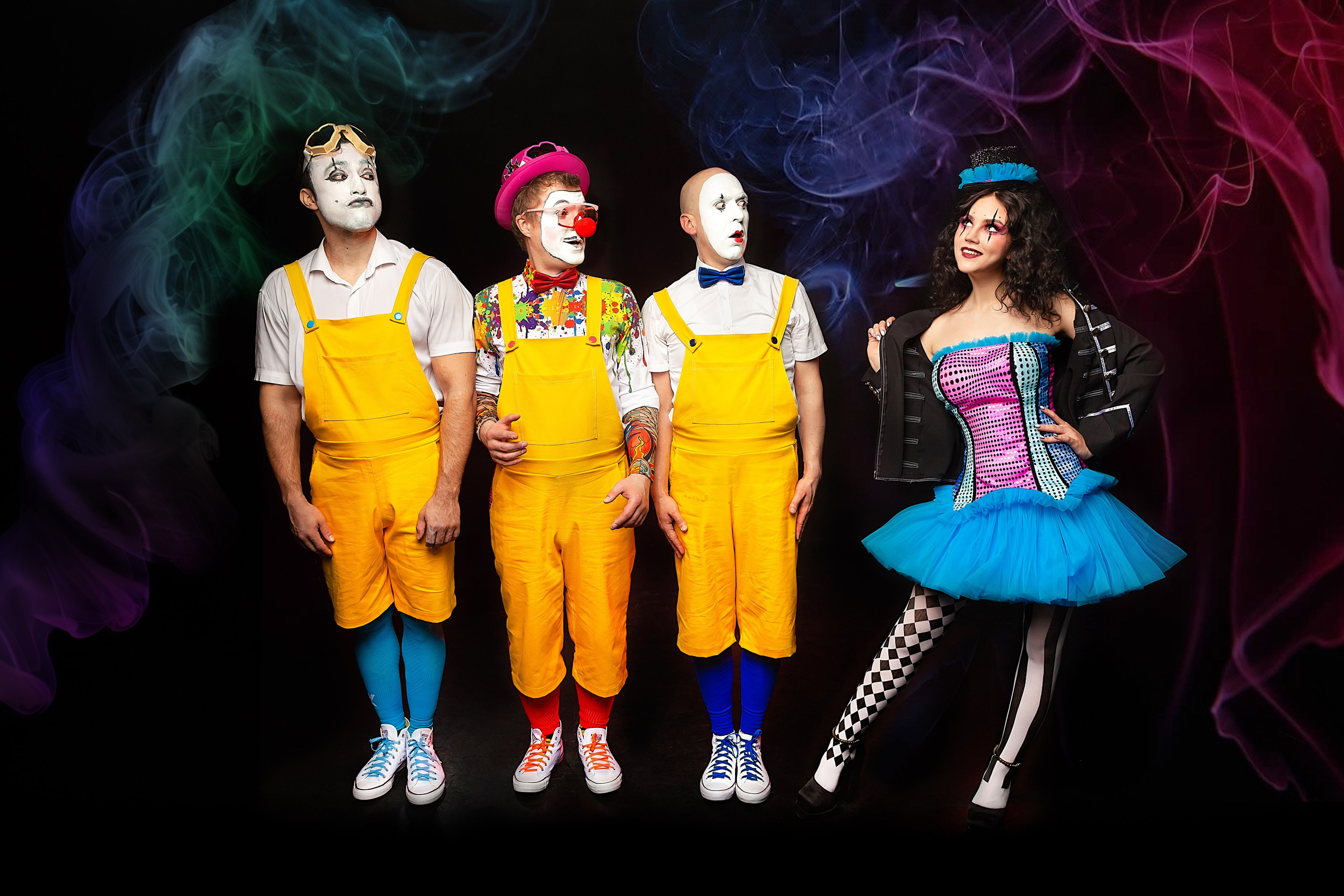 Клоуны — съемка афиши. Двойняшки-фотографы Анна и Анастасия в Санкт-Петербурге