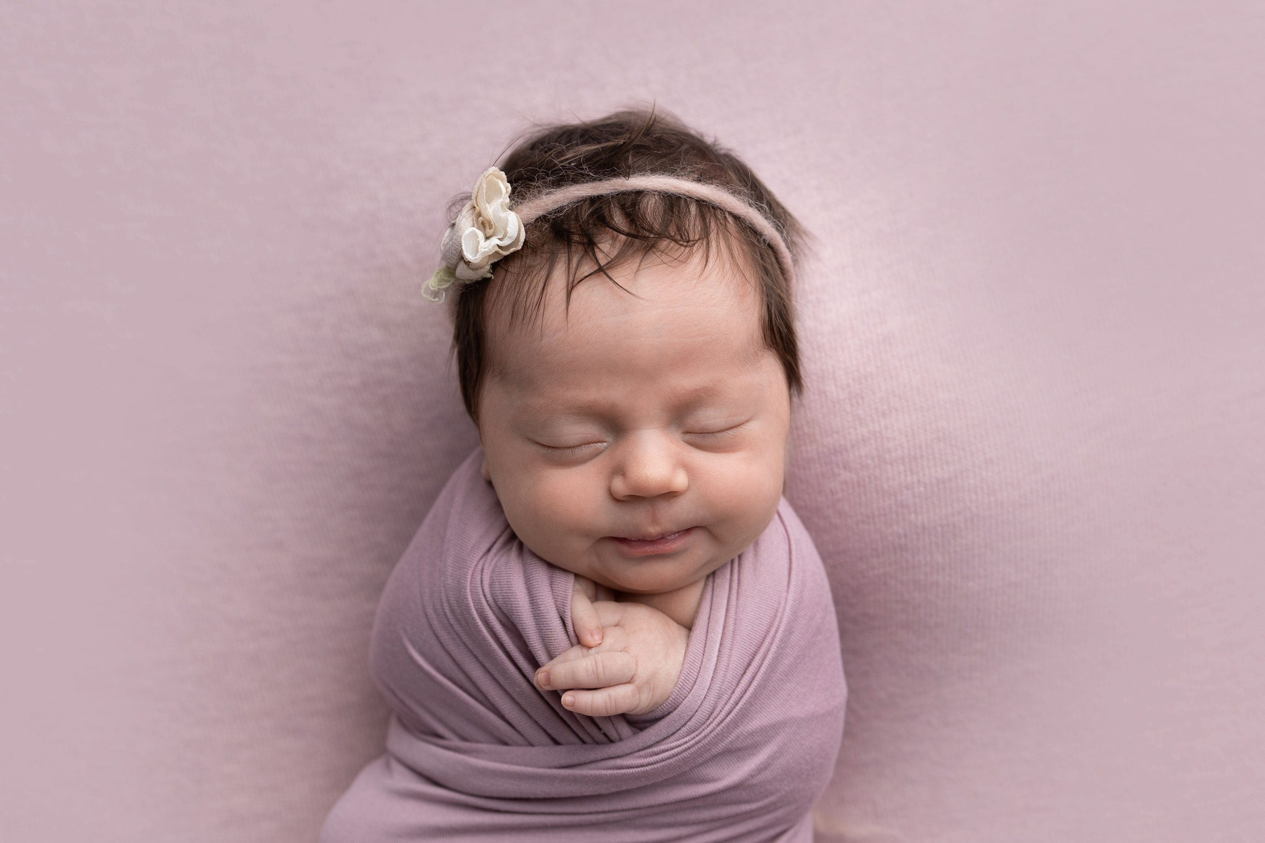 Портфолио Новорожденные - Фотограф новорожденных: искусство запечатлен. Фотограф новорожденных: волшебные моменты первых дней жизни