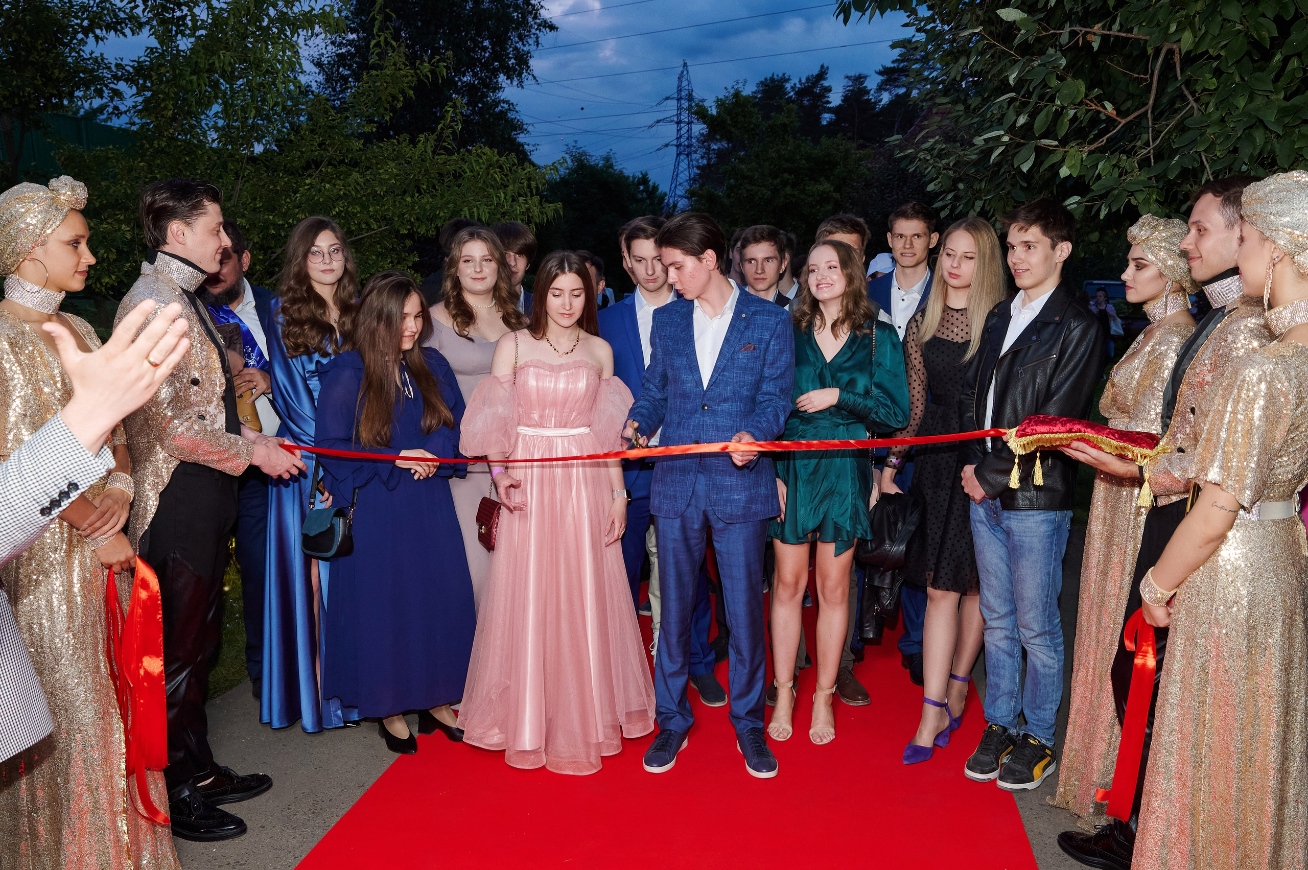 Школа. Выпускные 11 классы. Goganaft.ru — Репортажный фотограф в Москве Георгий Коненков