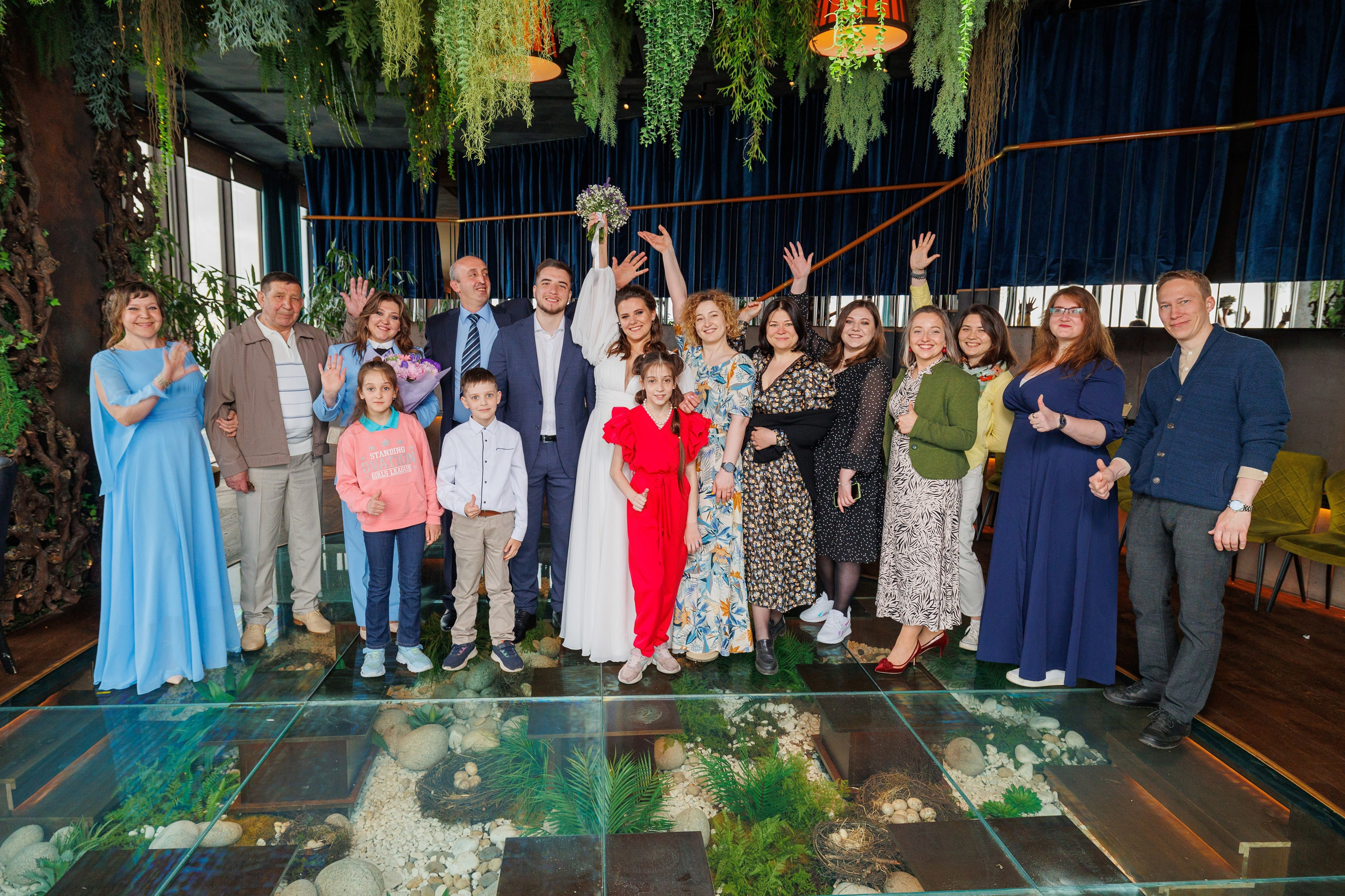 Фотограф на регистрацию в ЗАГС Москва Сити Birds Башня ОКО. Примеры фото, отзывы молодоженов и заявка на регистрацию через официальный сайт.