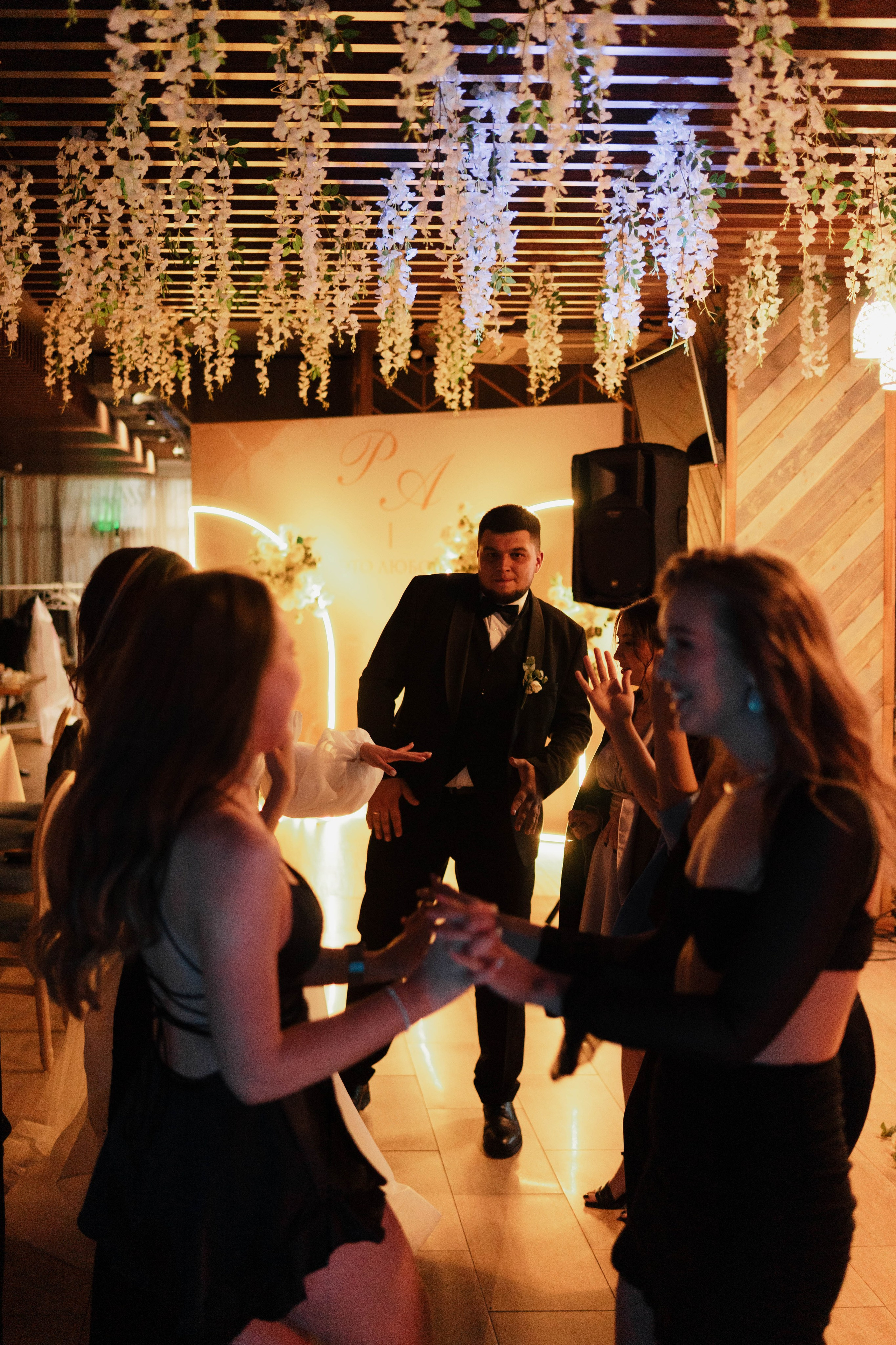 Свадебная фотосессия Арины и Радмира. Свадебный фотограф в Уфе  — Данилова Елена