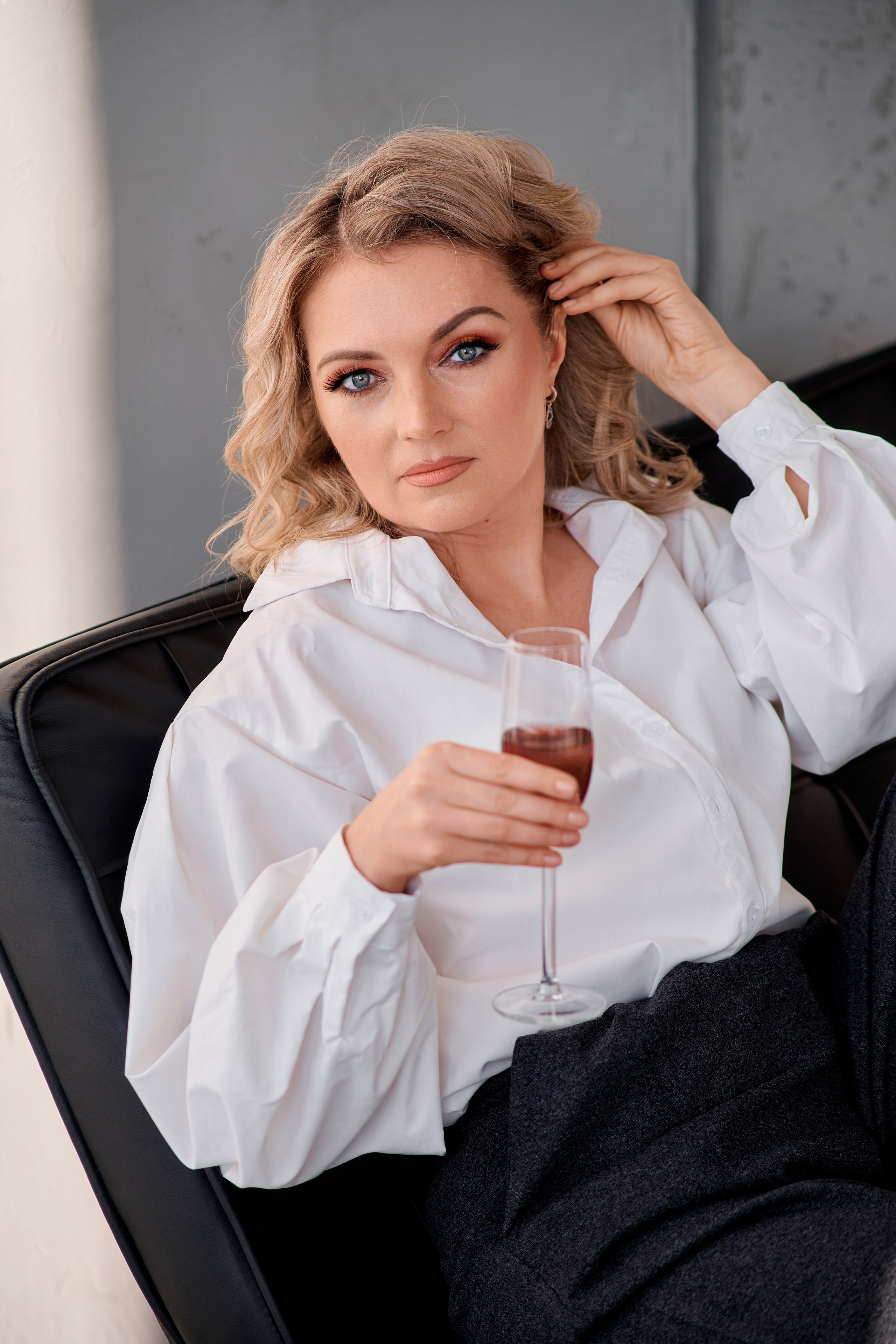 Олеся. Nail мастер. Портретная и контент съемка. Фотограф Таганрог Анна Трайжон