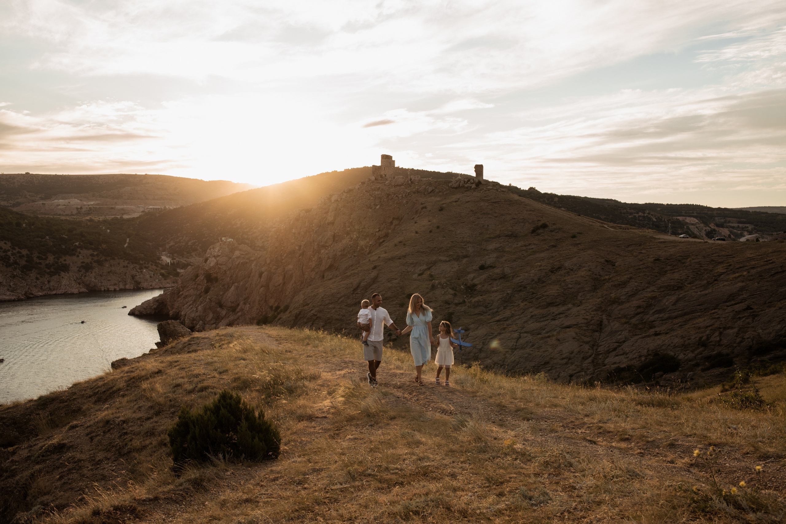Ксения, Алексей, Катя и Ваня. Семейный и свадебный фотограф в Крыму и в Севастополе Сазонова Эля