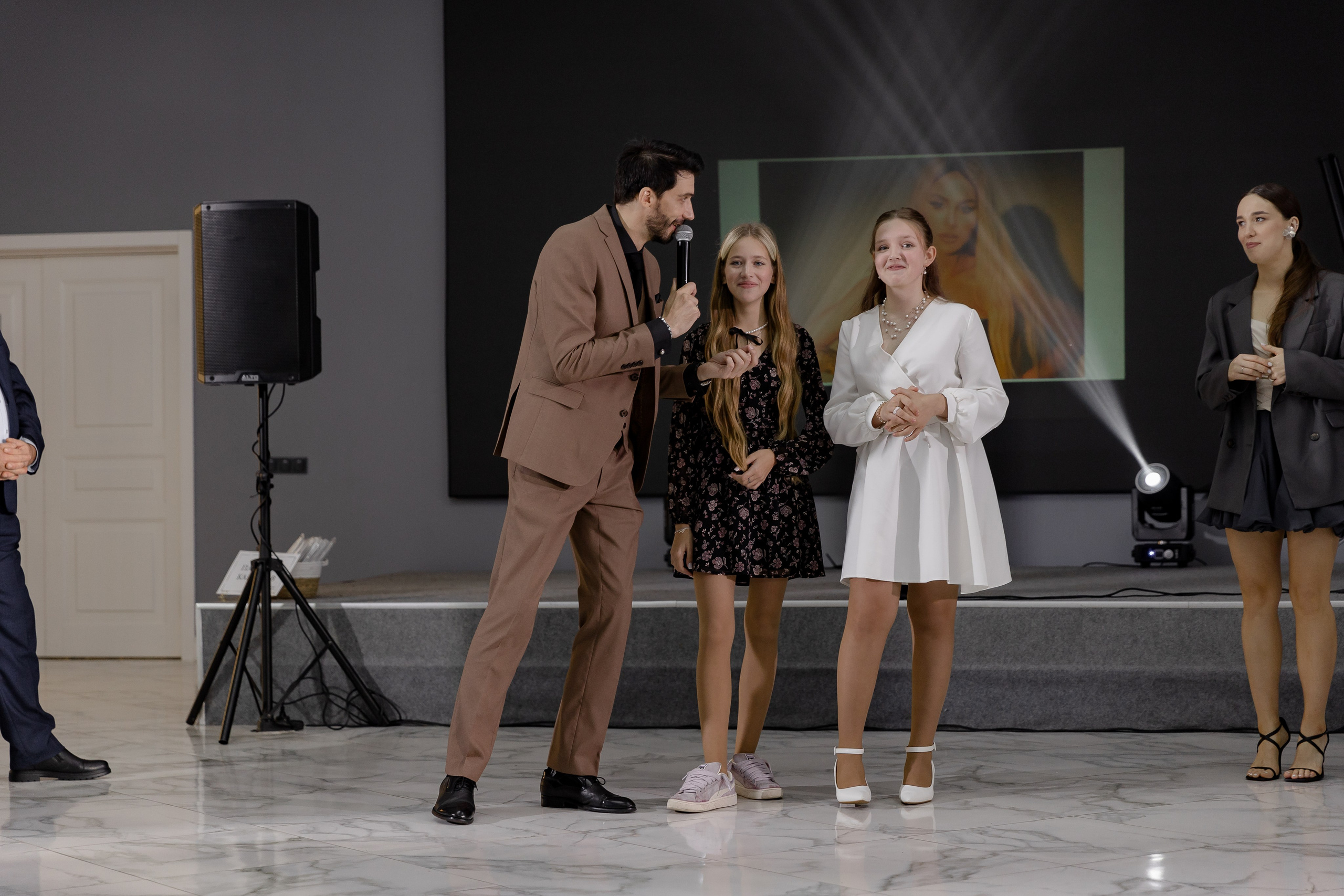 Кирилл и Даша. Dima Lemeshevsky