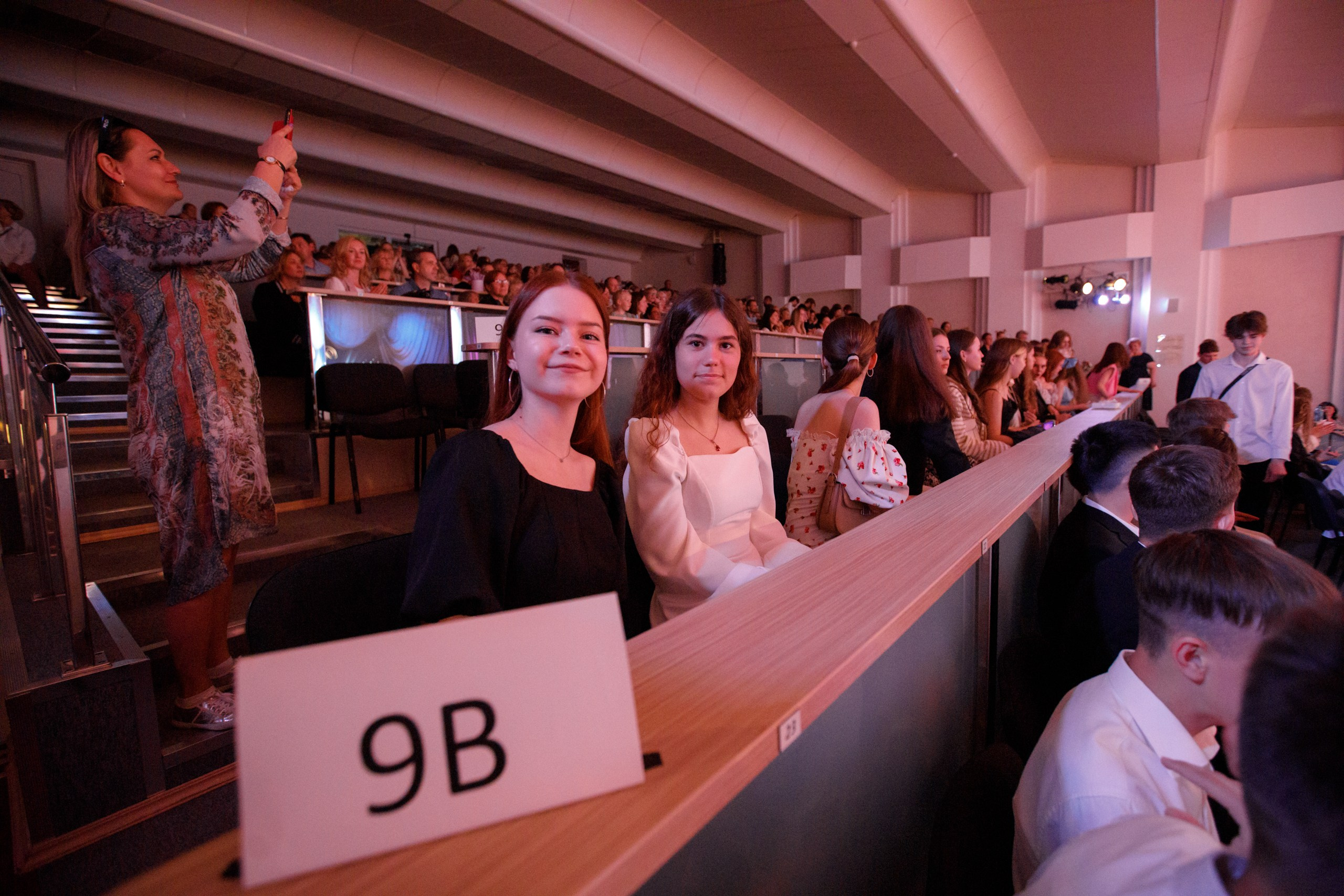 Вручение аттестатов. Свадебный фотограф в Ярославле Анастасия Архипова