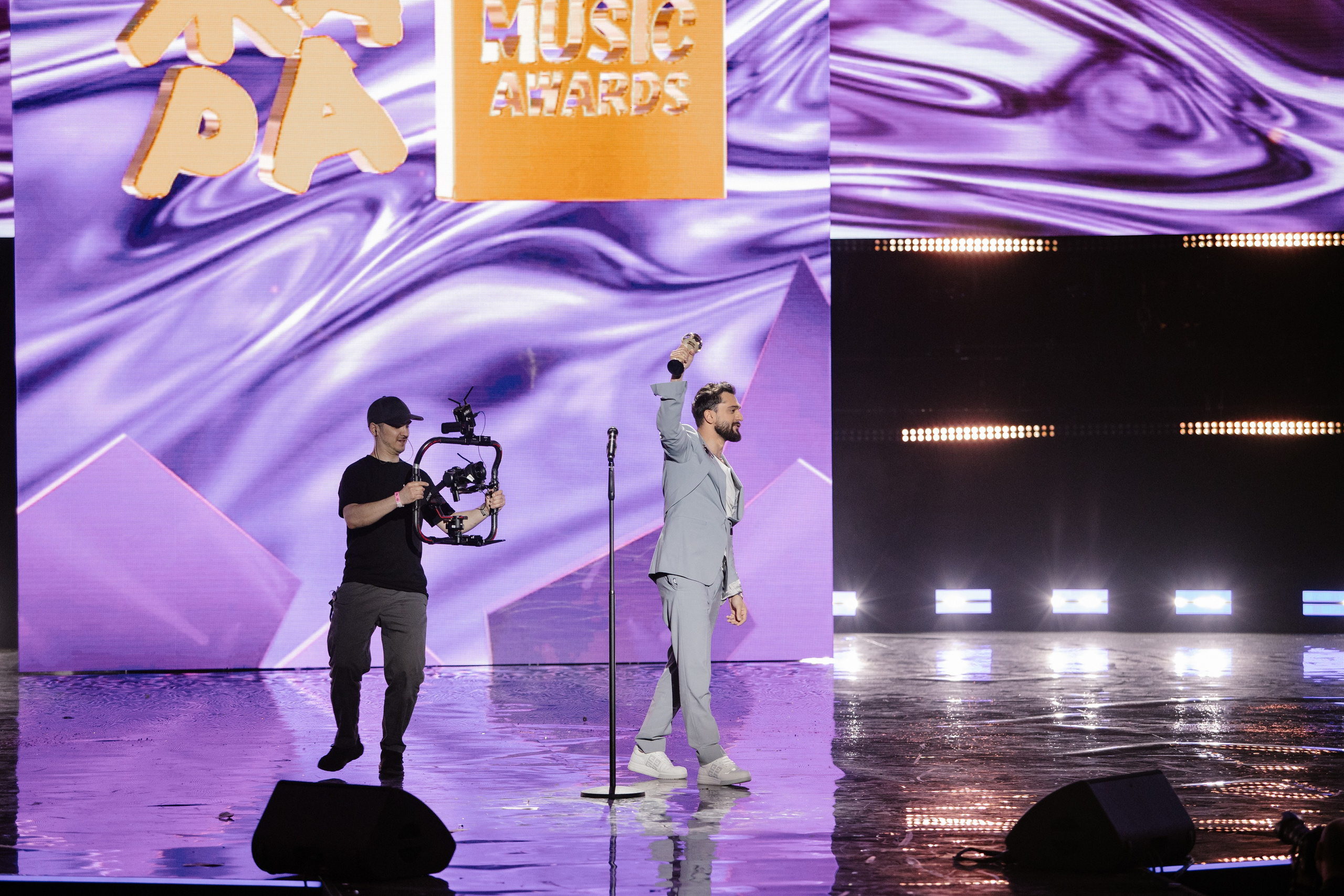 ЖАРА ТВ. Светский фотограф — Анисина Ирина