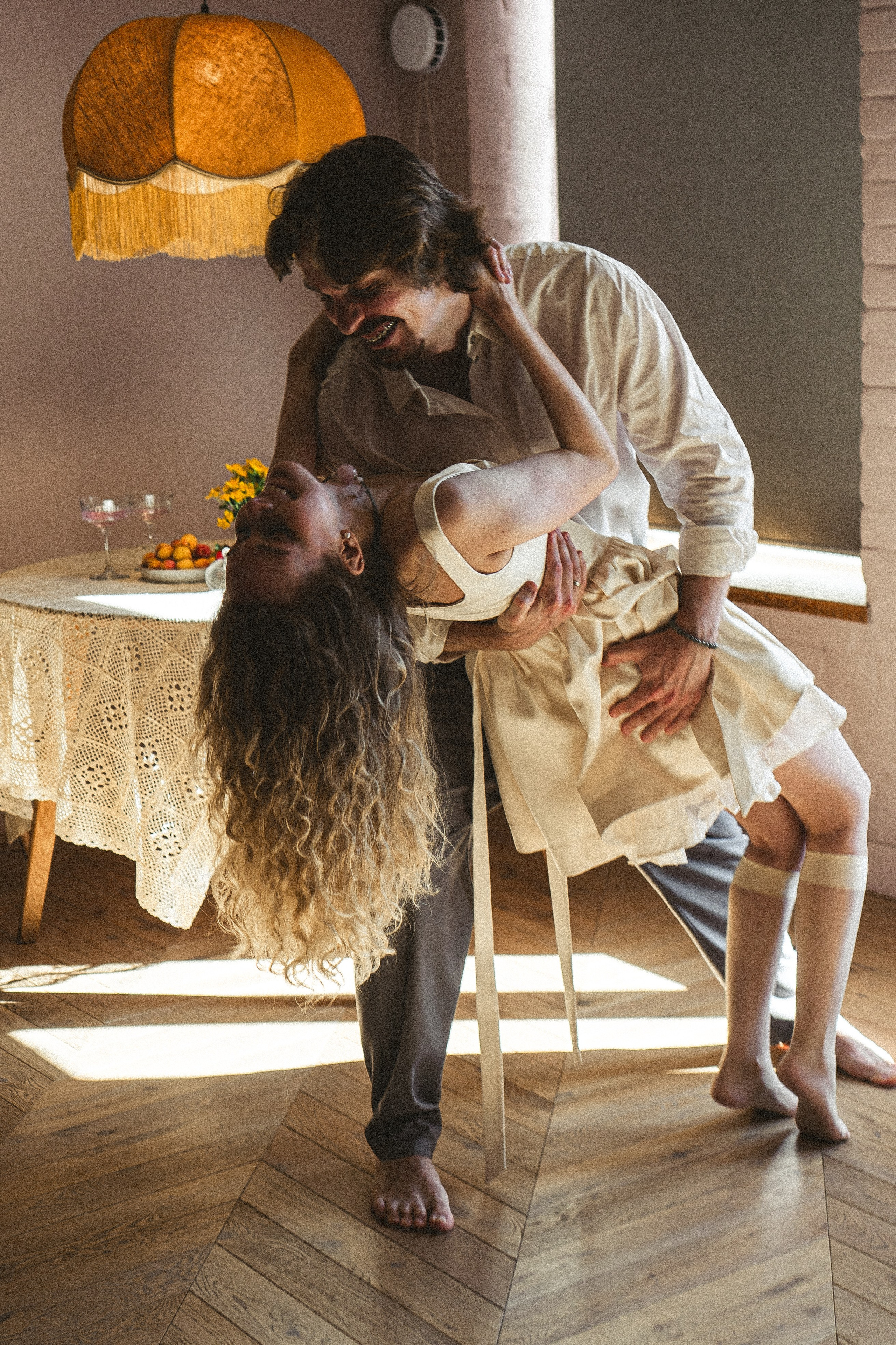 СВАДЕБНАЯ ПРОГУЛКА ПО ПЕТРОГРАДКЕ ВЕСНОЙ. СВАДЕБНАЯ ФОТОСЕССИИЯ НА ПЕТРОГРАДКЕ. Профессиональный фотограф, Санкт-Петербург — Виктория Богомолова