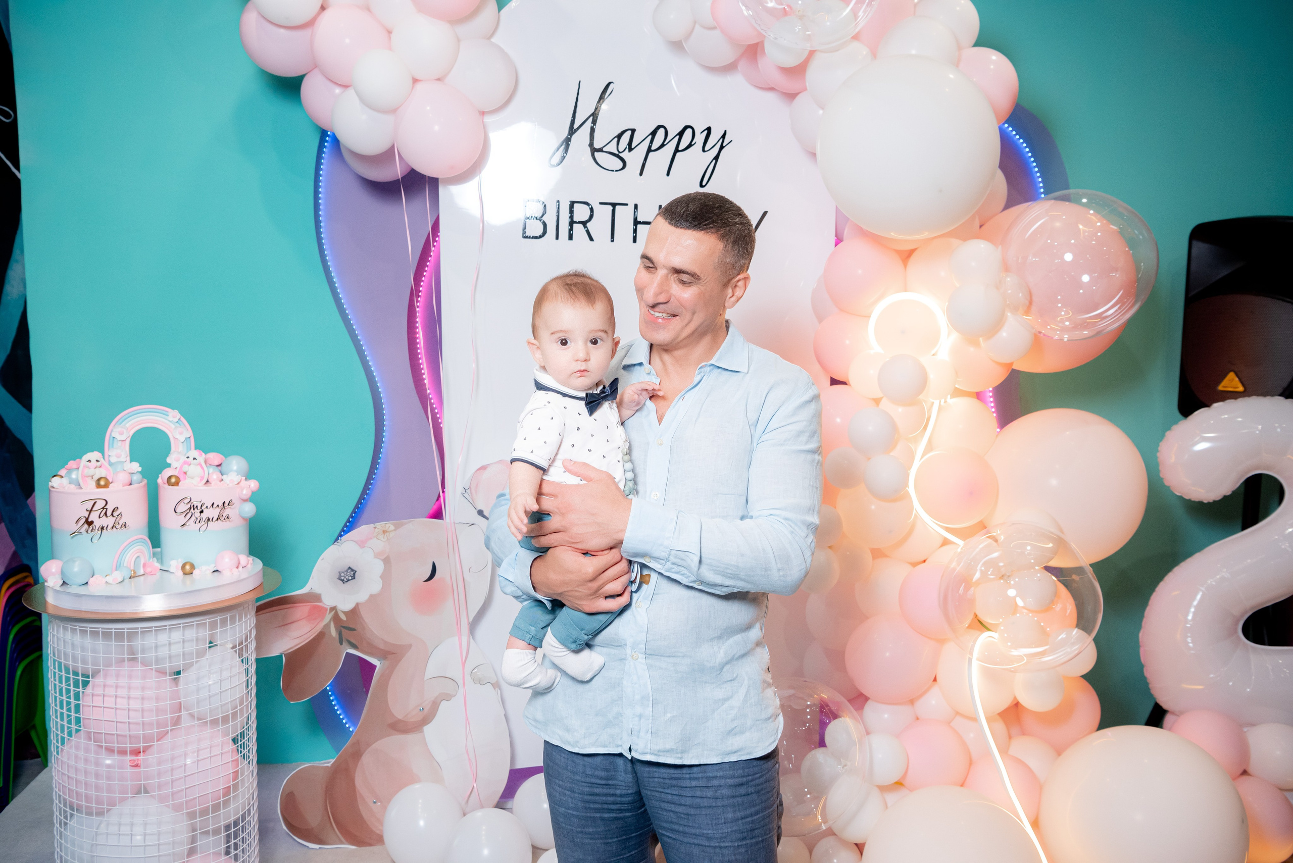 ДР Рая и Стелла в детская комната Сказочный Отель. Фотограф в Волгограде и Волжском Александр Горбань