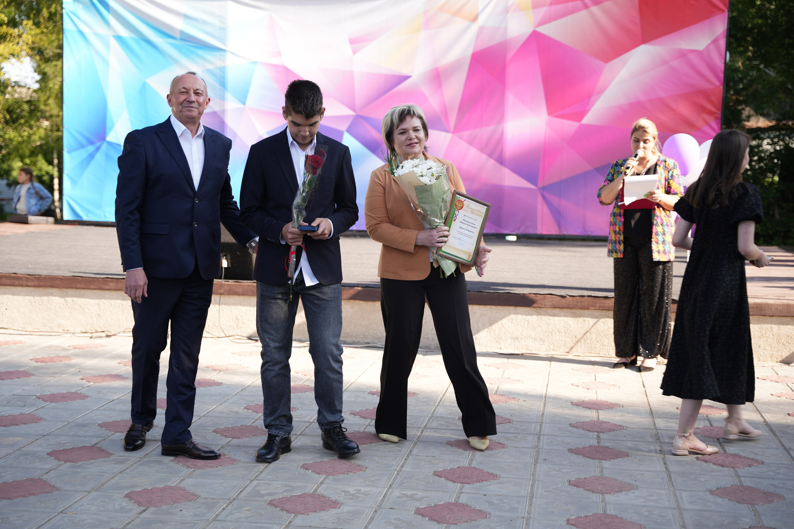 Выпускной в парке. Ольга Плаксина фотограф в Саратове