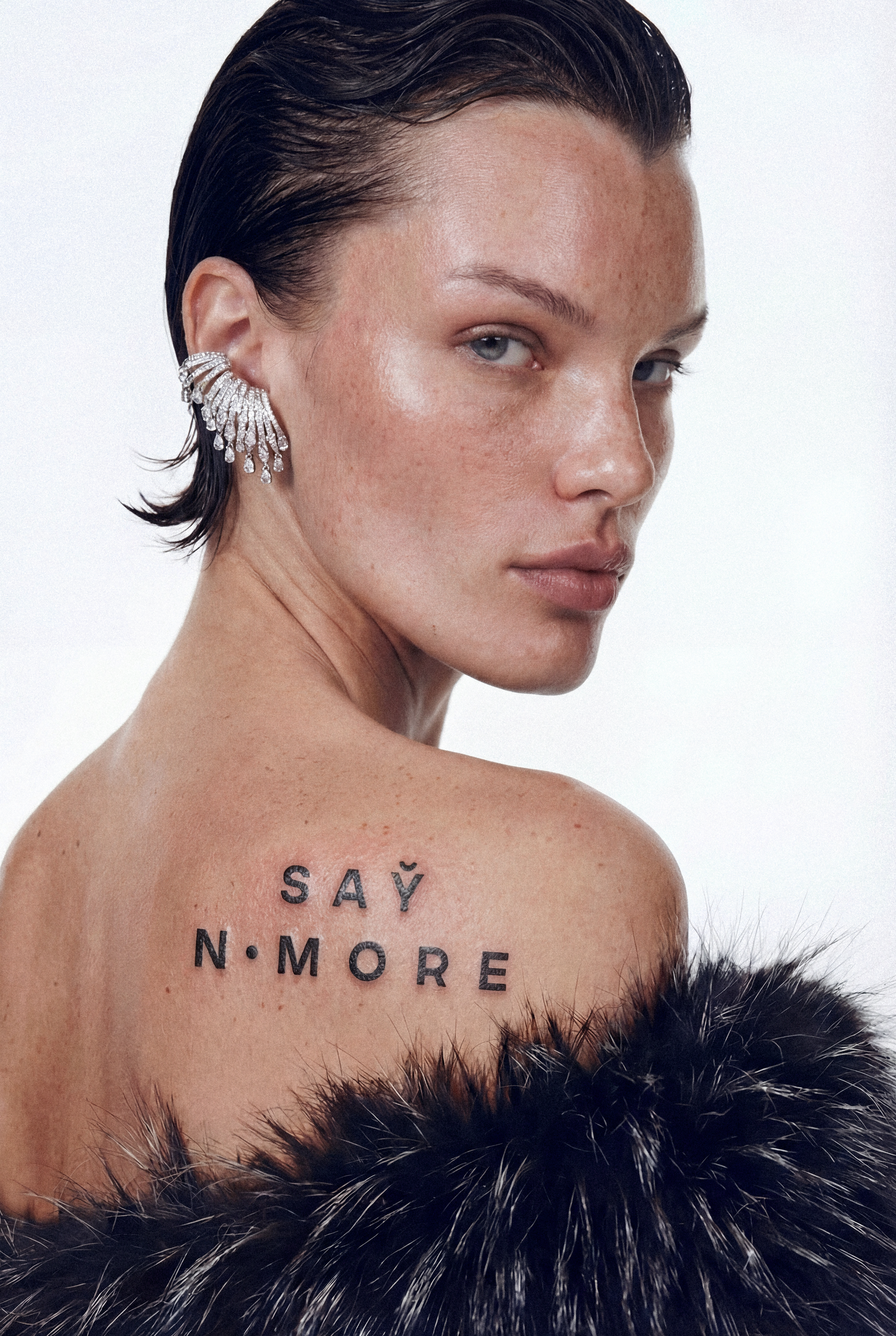 Say No More Morphing. Жиркова Ирина — фотограф для брендов в Москве