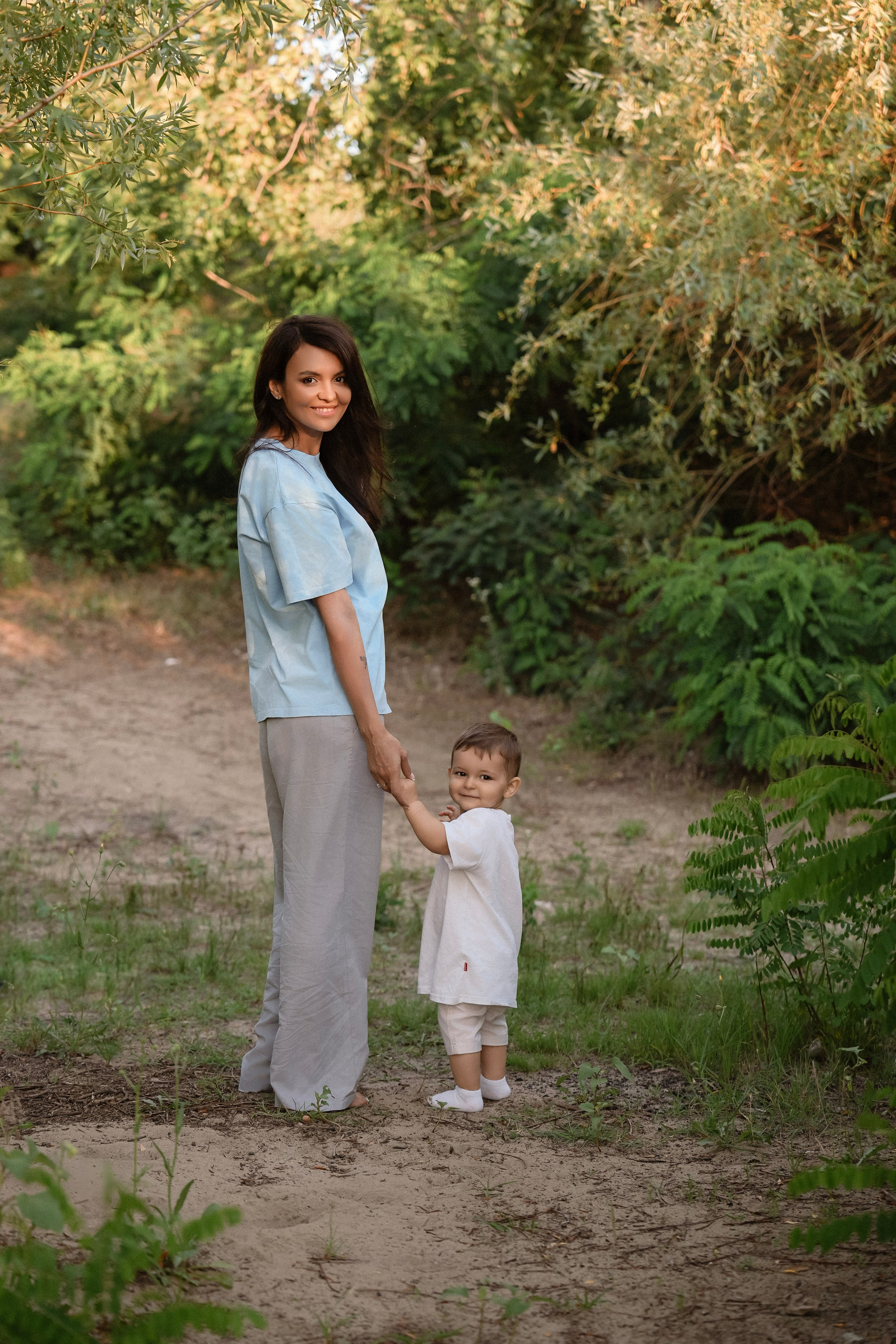 Семейная съёмка на закате. Фотограф с психологическим образованием