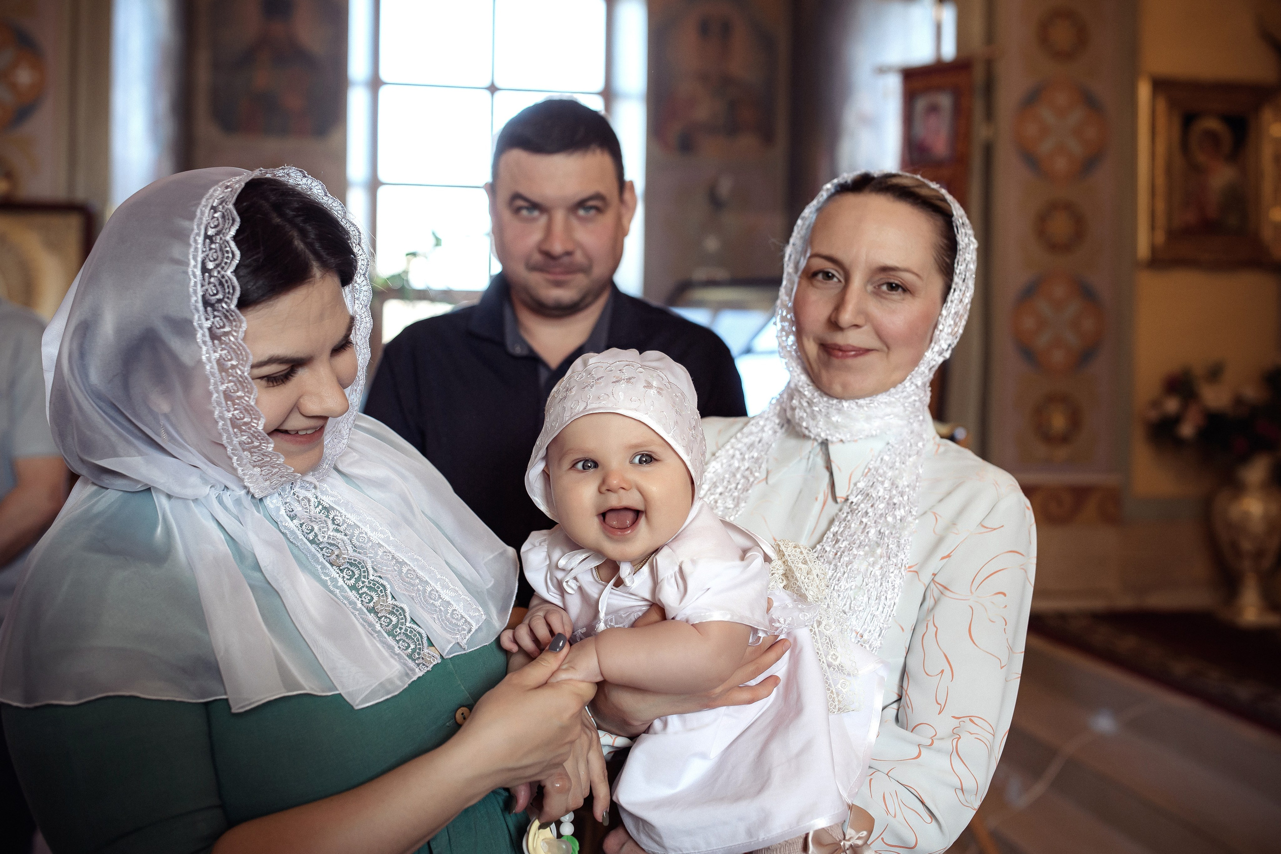 Крещение и венчание. Фотограф крещение, венчание, свадьба, школьные фото, 18+