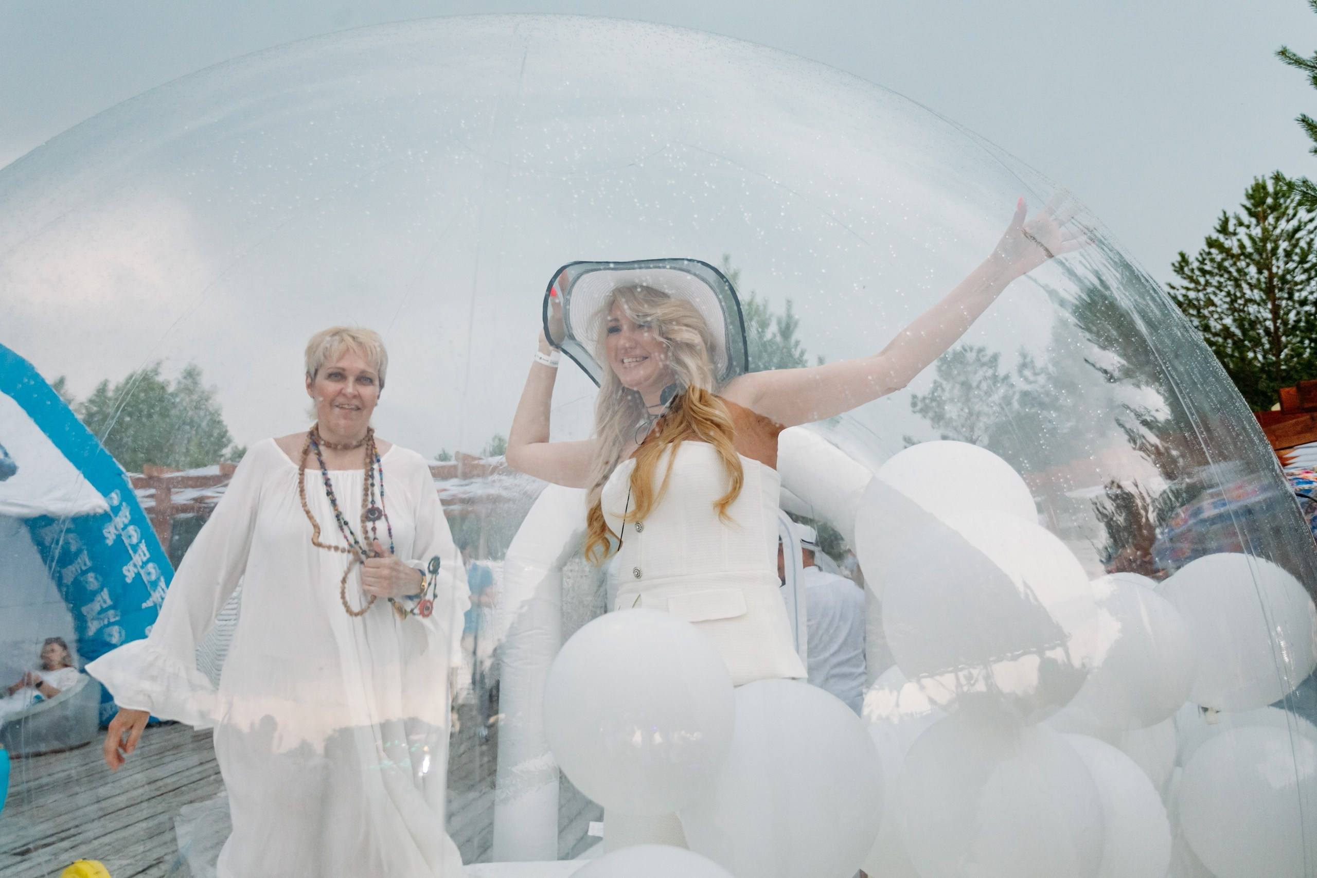 White Party @ Бархат парк. Репортажный фотограф Максим Полянский. Москва, Санкт-Петербург, Красноярск