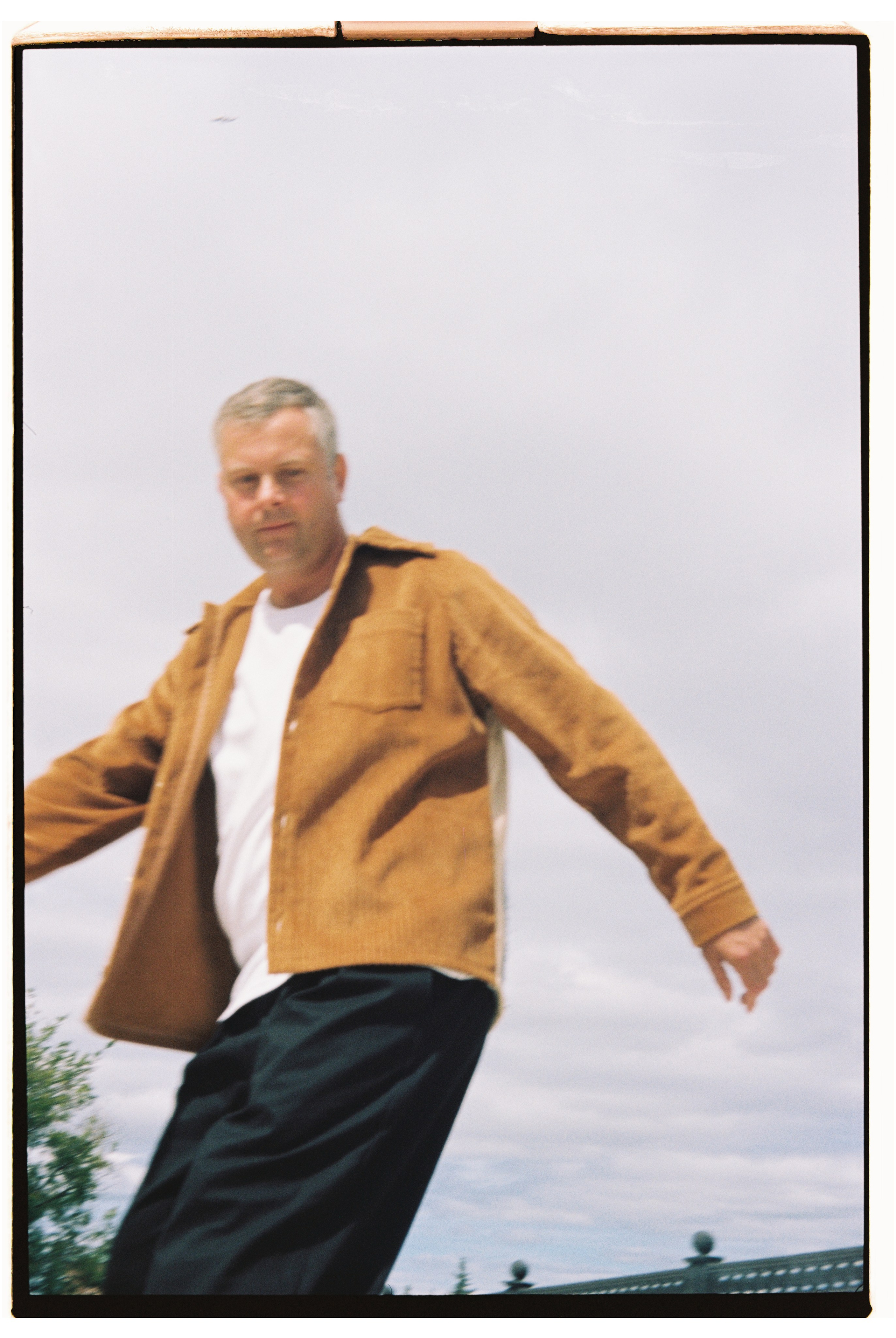 Роман Жукарин. Арт-дроп по Искусству|24. Собака.ru NN. Профессиональный фотограф Федотова Арина