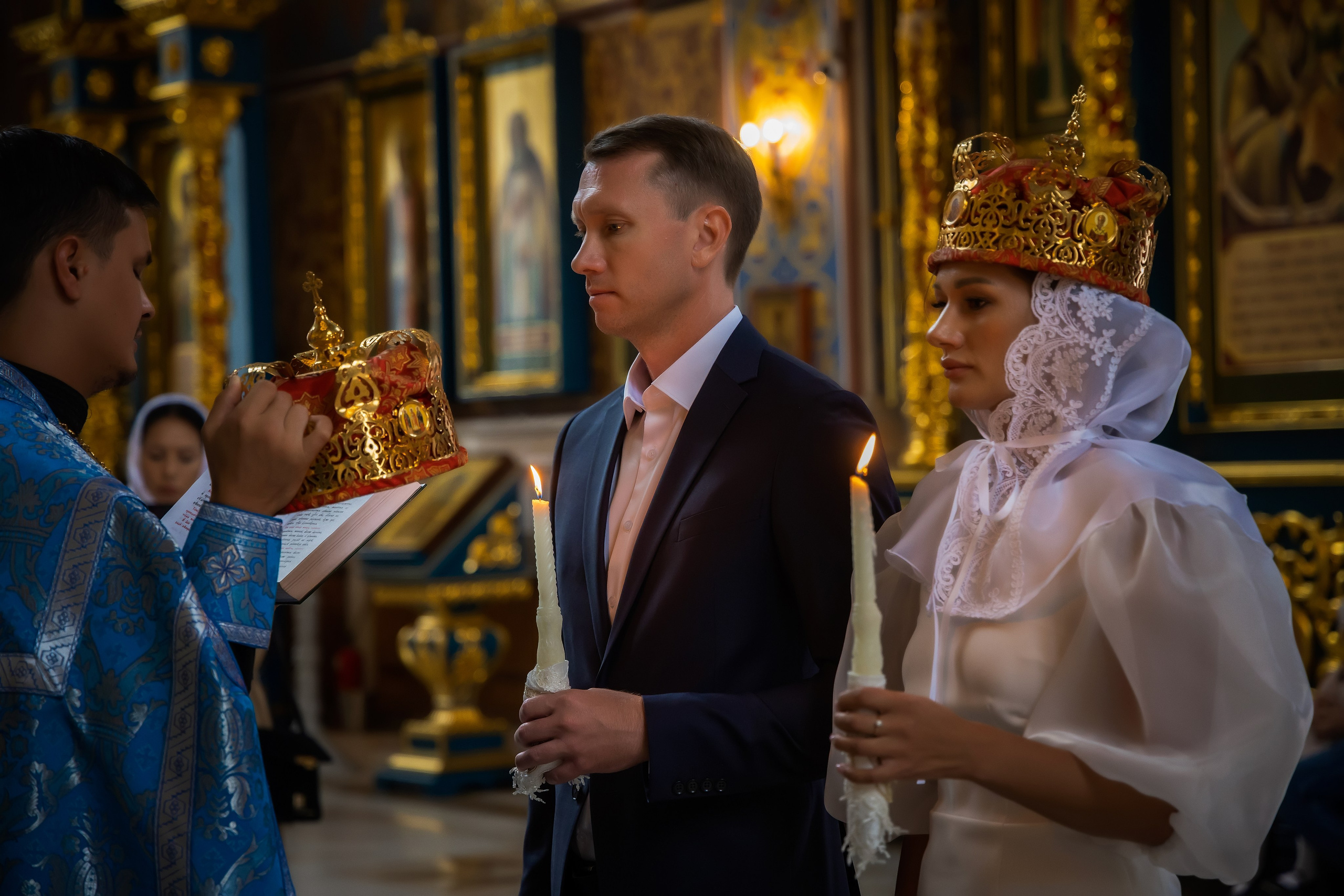 В Храме. Семейный и Свадебный фотограф в Астане Александр Астапов