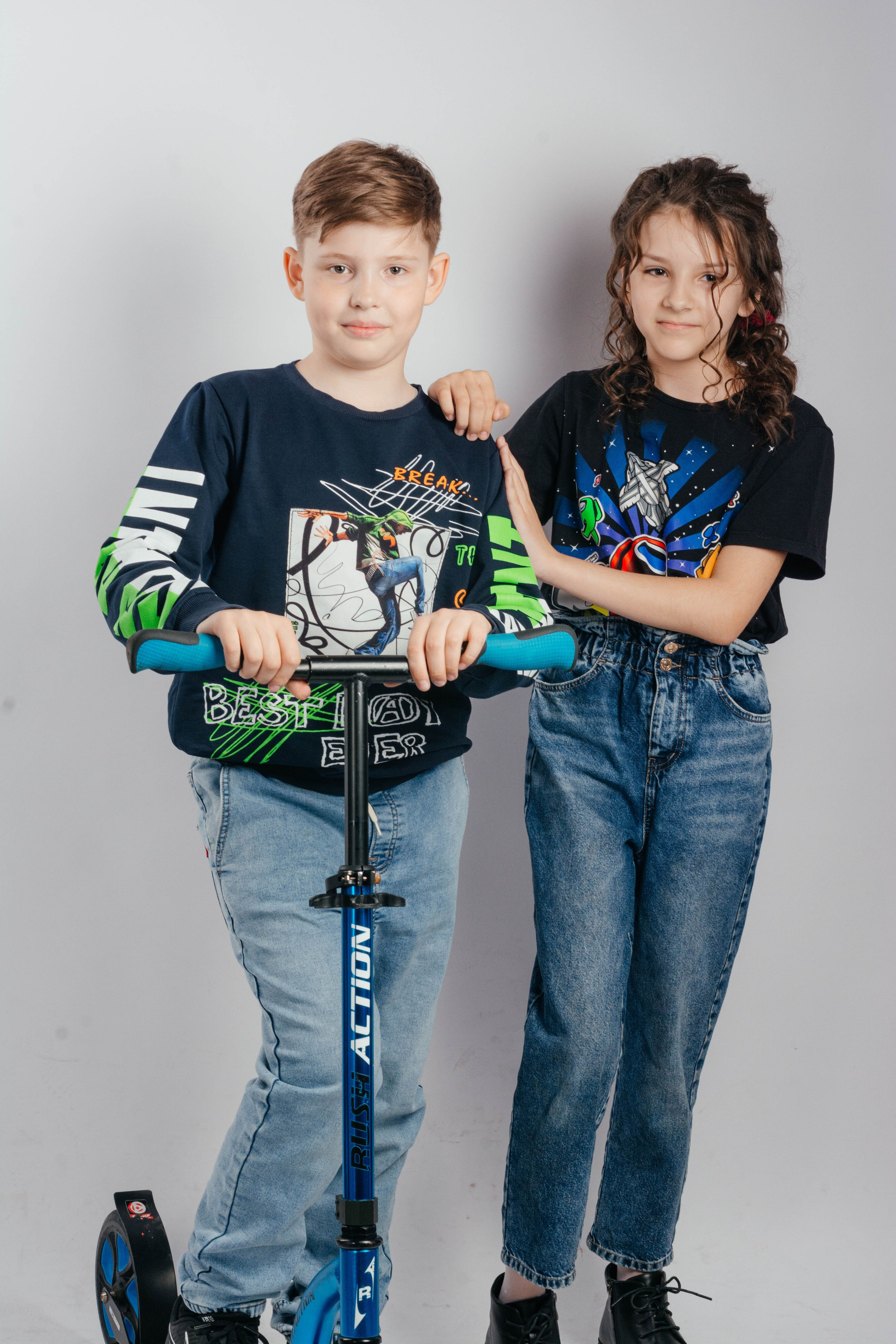 Выпускные школьные альбомы:. Фотограф Эллина Дар г. Улан-Удэ