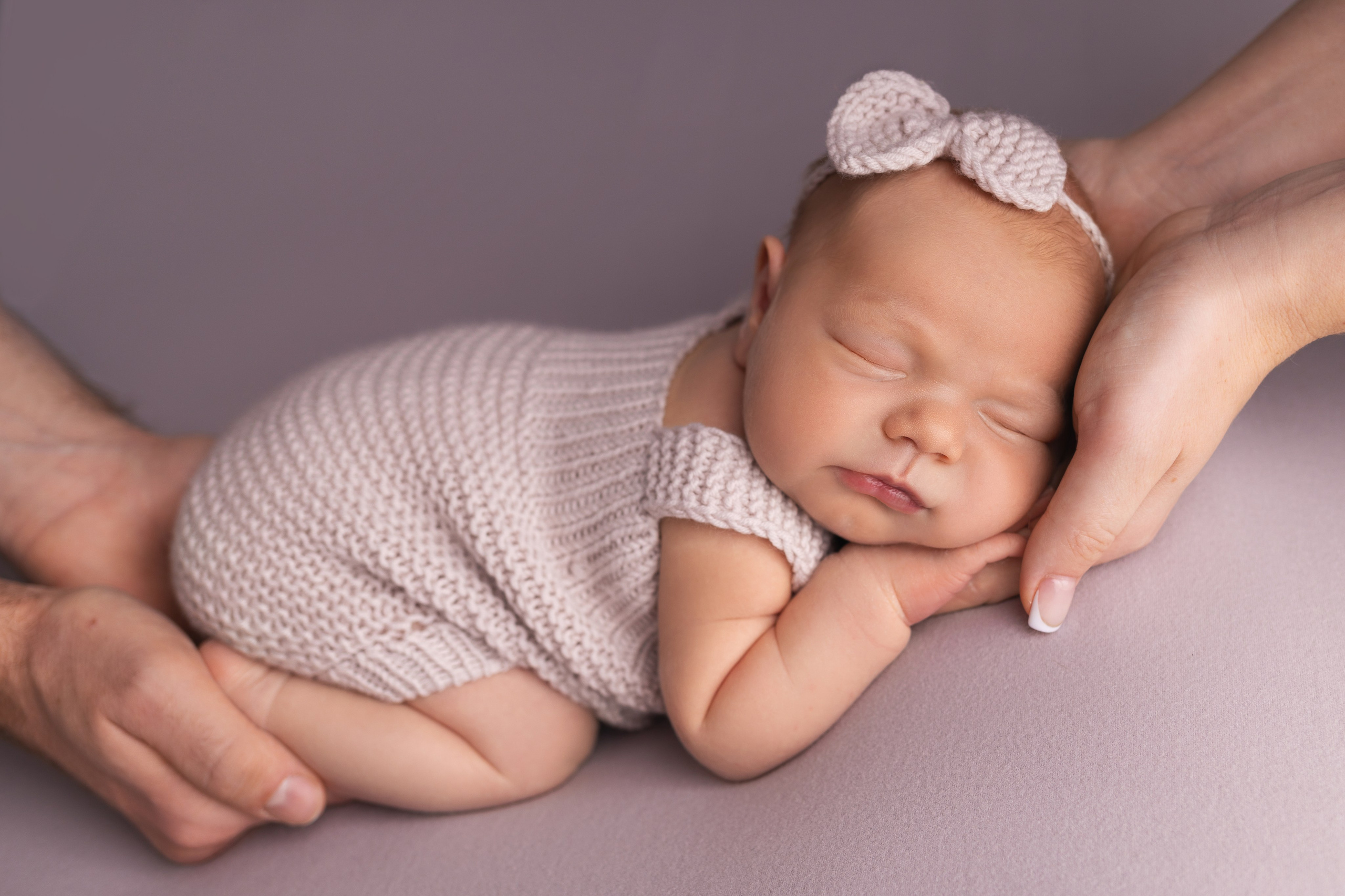 Классическая фотосессия малыша. Фотограф новорожденных малышей в Омске и Омской области Эльвира Камаева