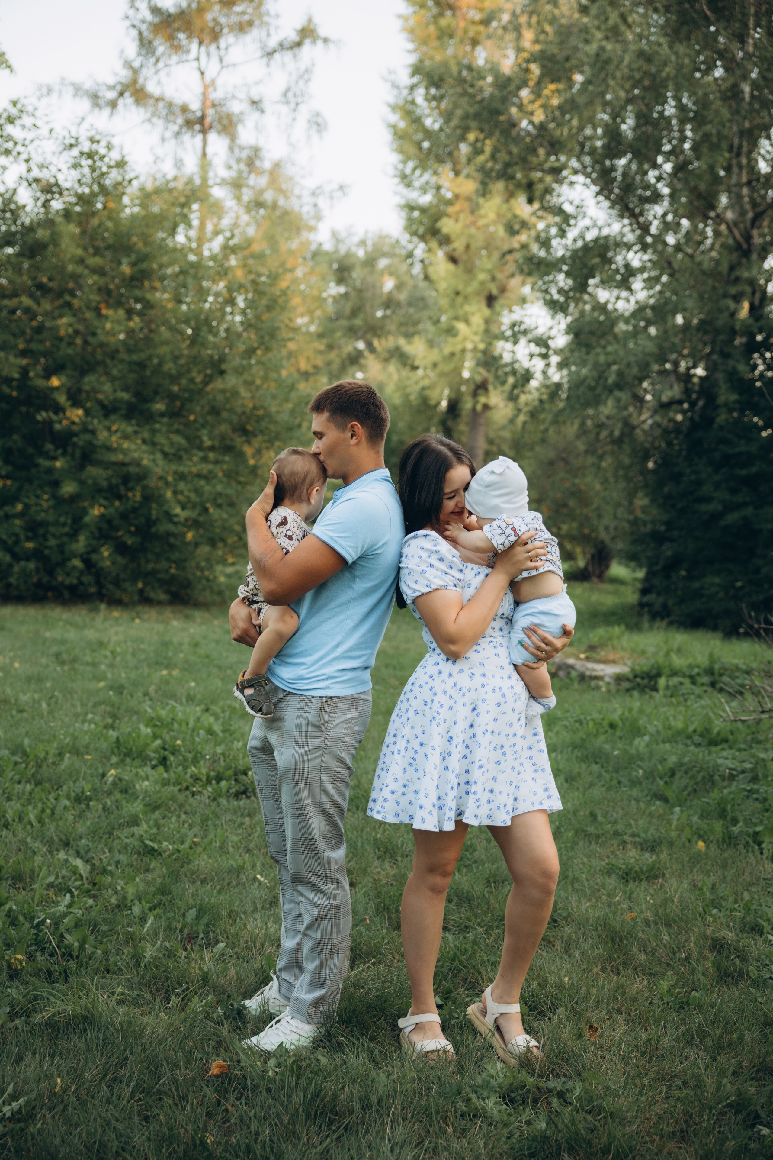 В ЦПКиО. Свадебный, семейный фотограф в Иркутске Светлана Макаричева