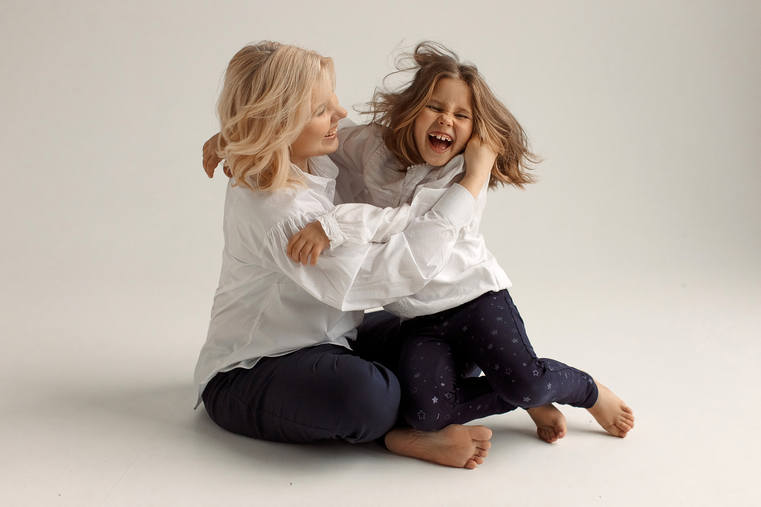 Семейная фотосессия Just white. Контент фотограф в Санкт-Петербурге Елена Кегель